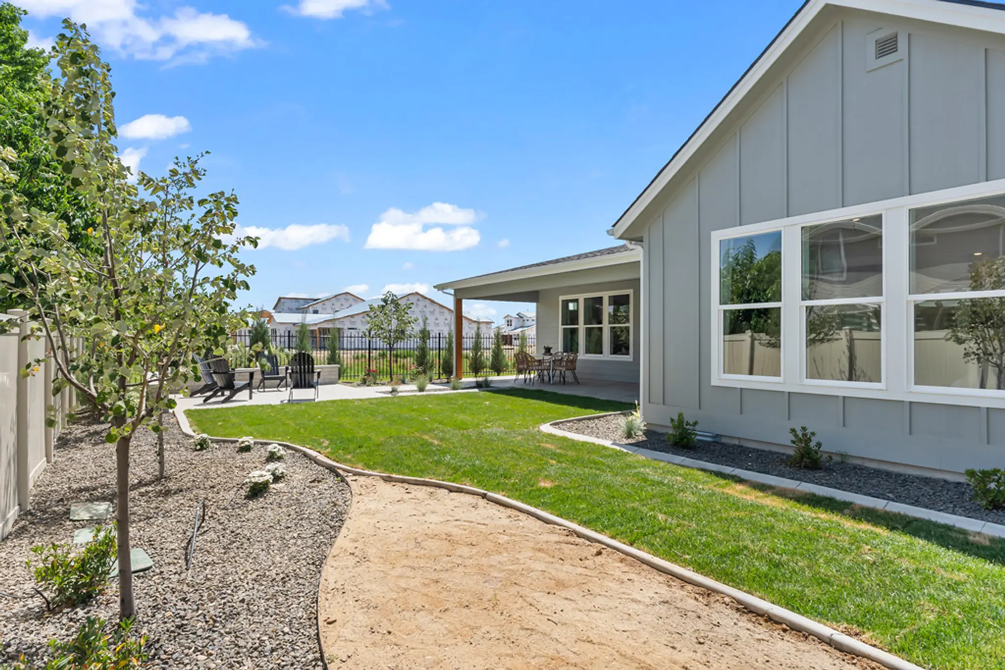 Hawk - Exterior Photo 6