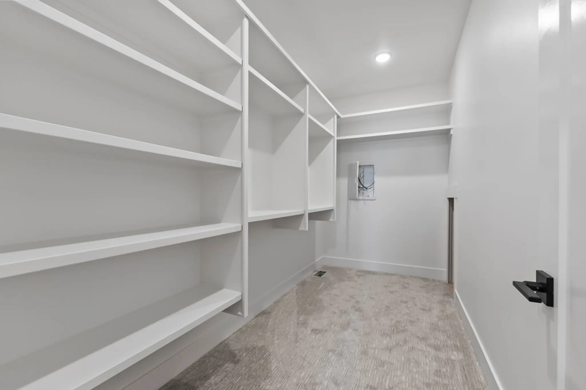 Magpie - Interior Photo 23
