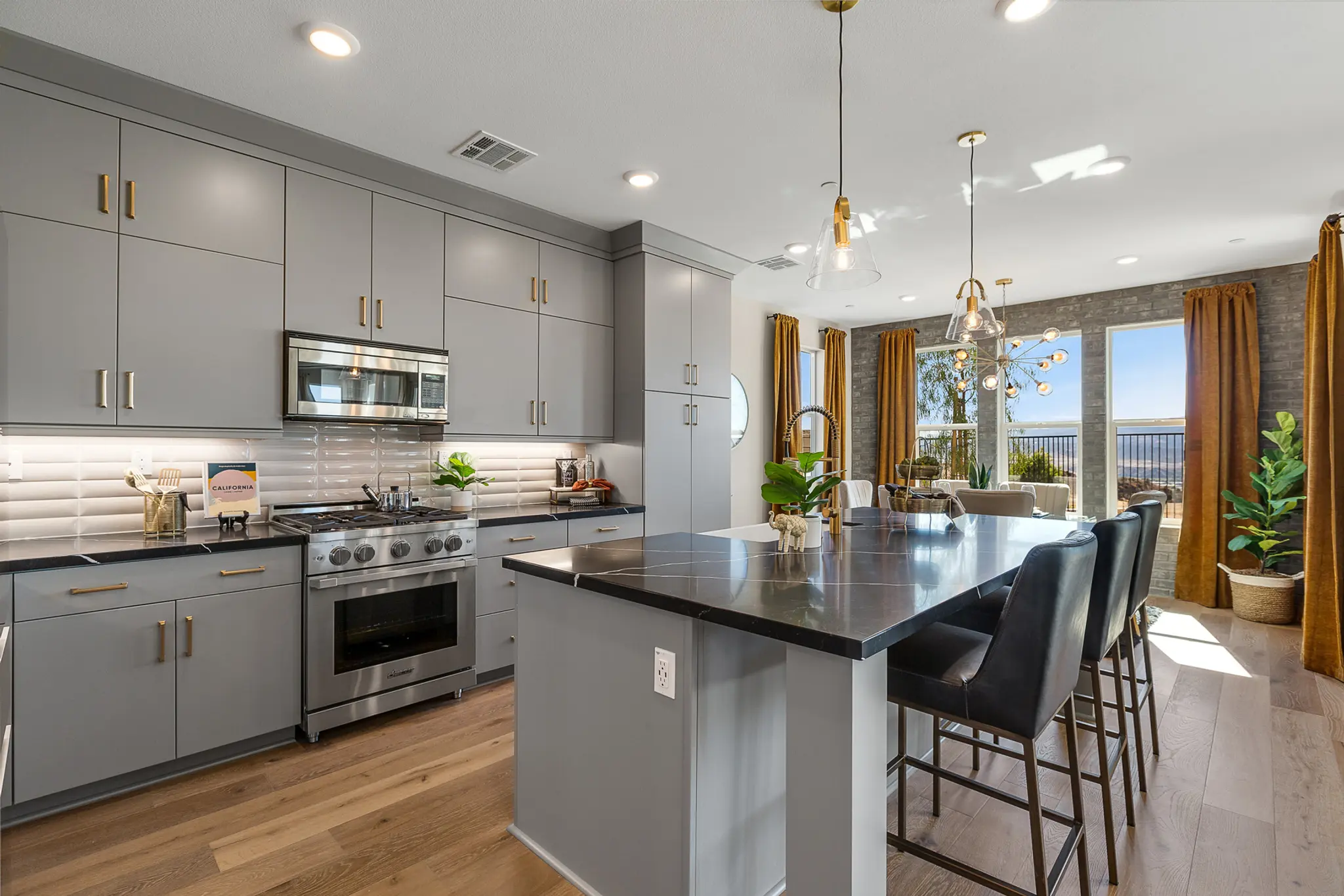 Plan 5 - Williams Ranch - Meadow Collection - Interior Photo 16
