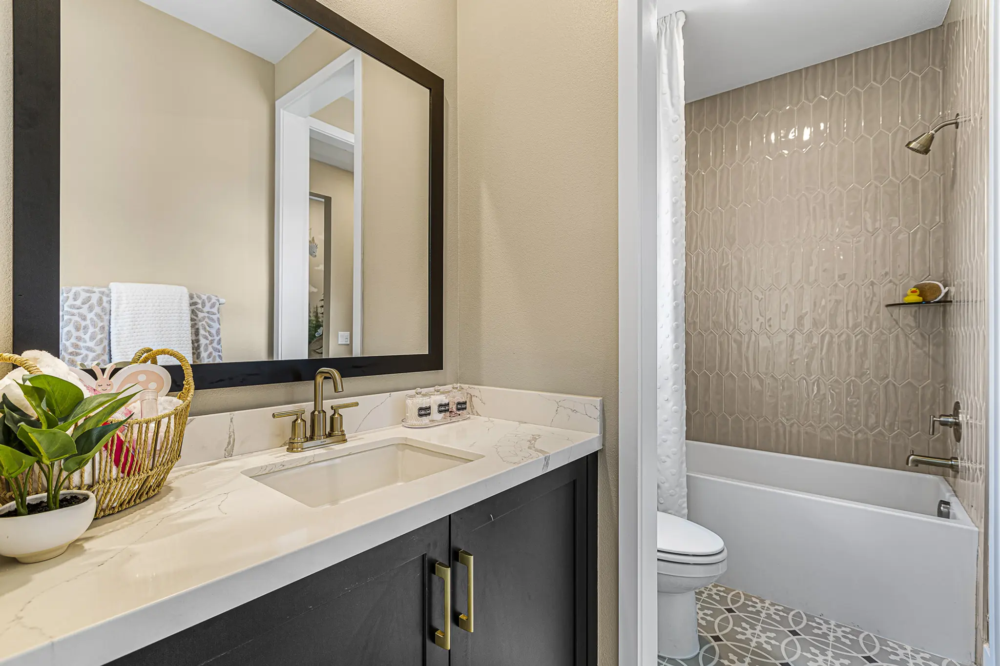 Plan 8 - Williams Ranch - Meadow Collection - Interior Photo 28