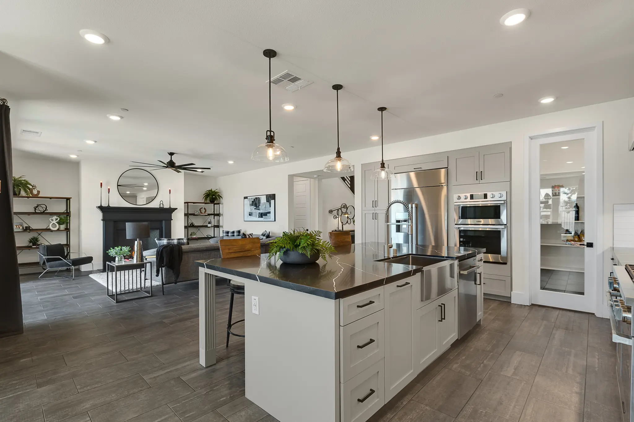 Plan 10 - Williams Ranch - Orchard Collection - Interior Photo 15