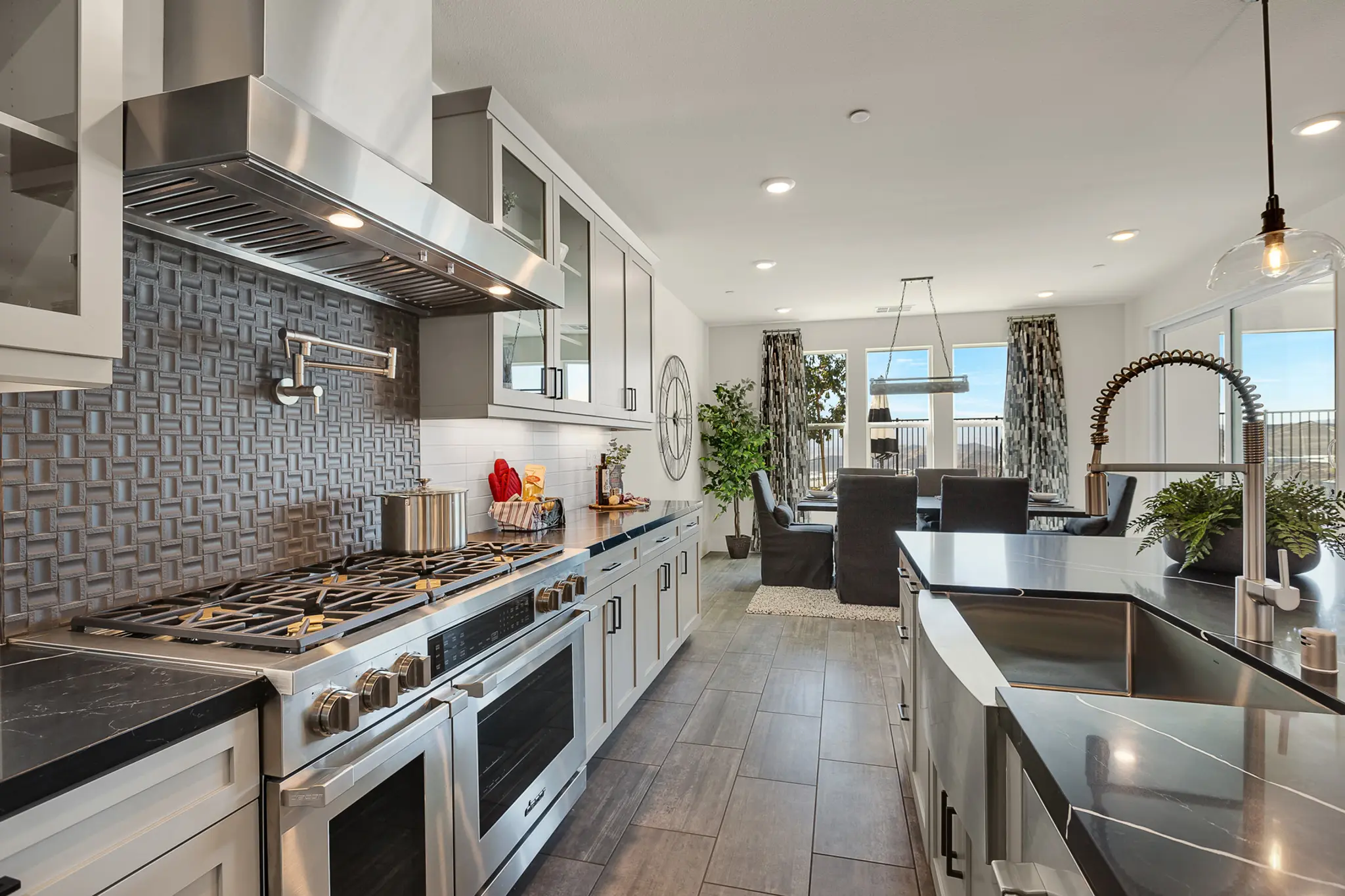 Plan 10 - Williams Ranch - Orchard Collection - Interior Photo 18