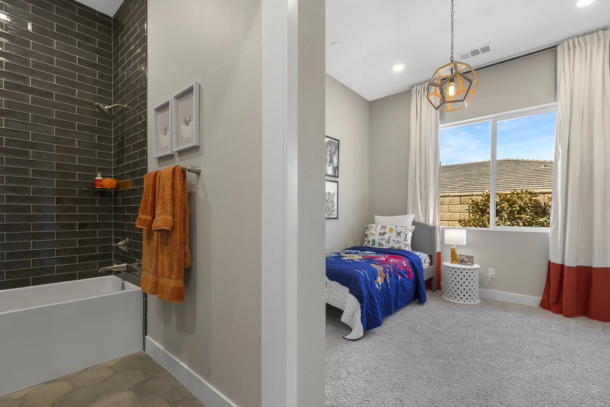Plan 12 - Williams Ranch - Ridgeline Collection - Interior Photo 25