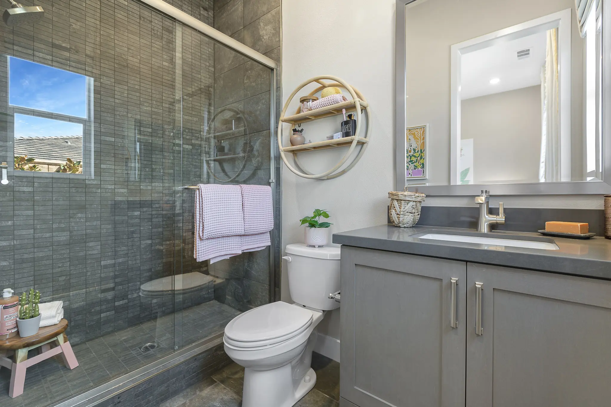 Plan 12 - Williams Ranch - Ridgeline Collection - Interior Photo 24