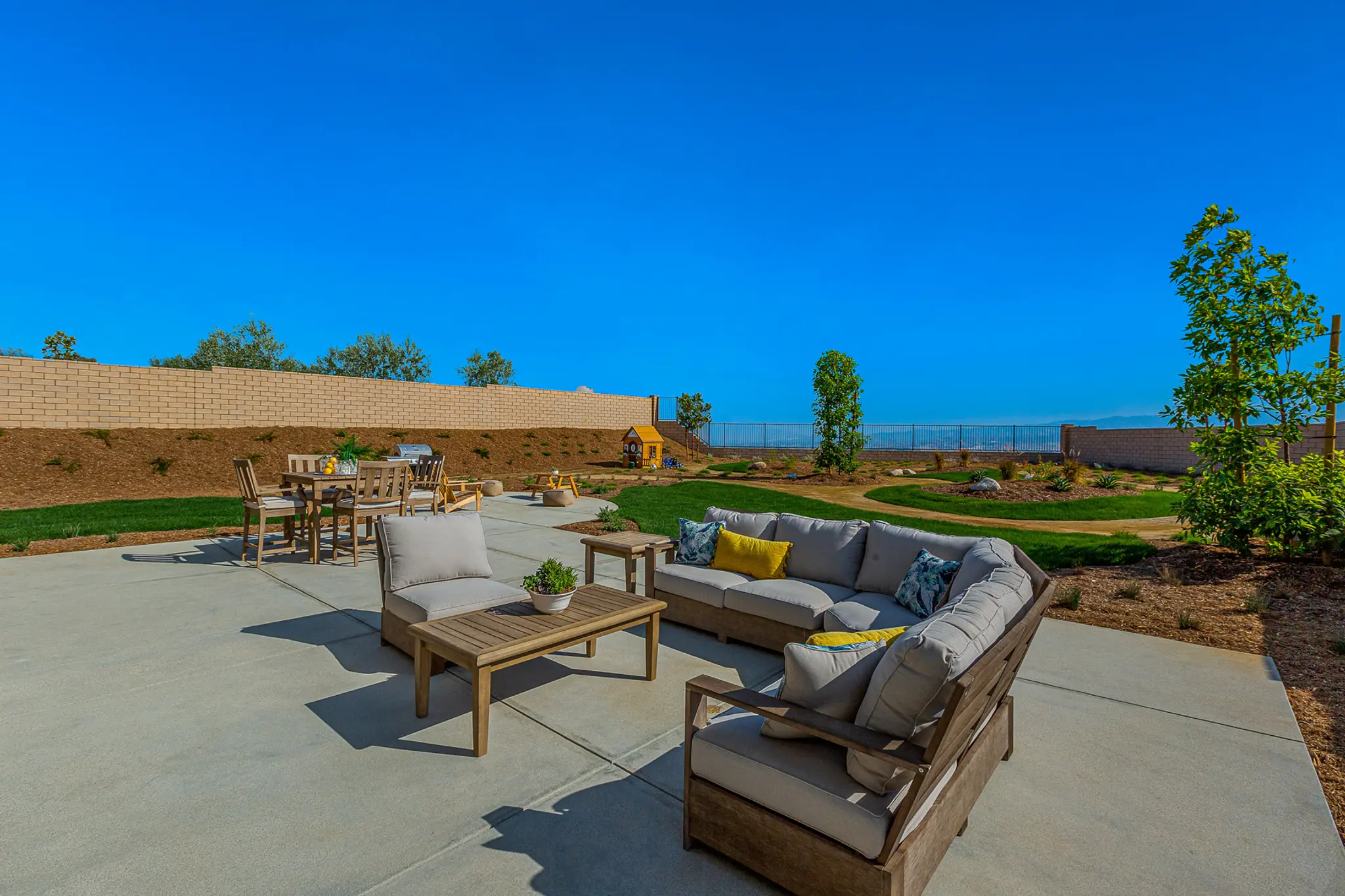 Plan 13 - Williams Ranch - Ridgeline Collection - Exterior Photo 5