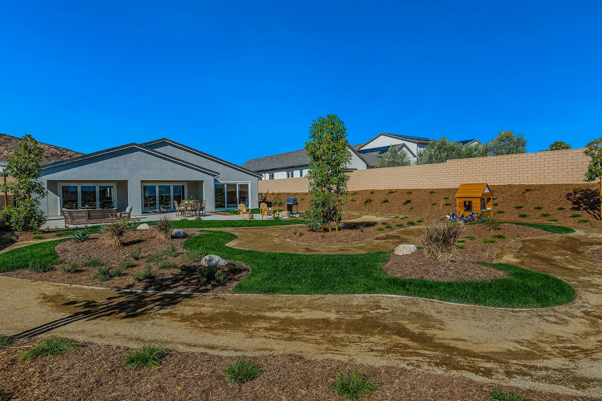 Plan 13 - Williams Ranch - Ridgeline Collection - Exterior Photo 8