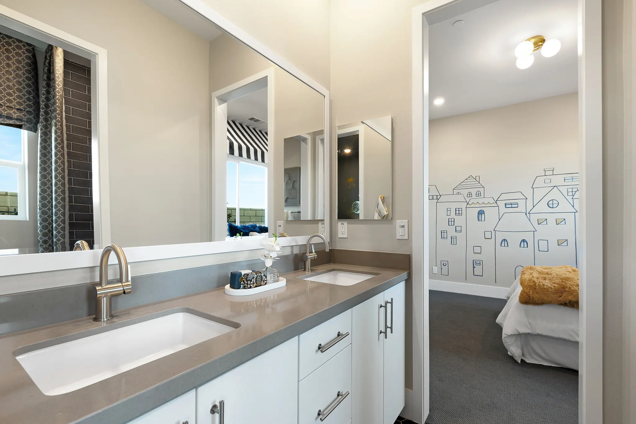 Plan 13 - Williams Ranch - Ridgeline Collection - Interior Photo 33