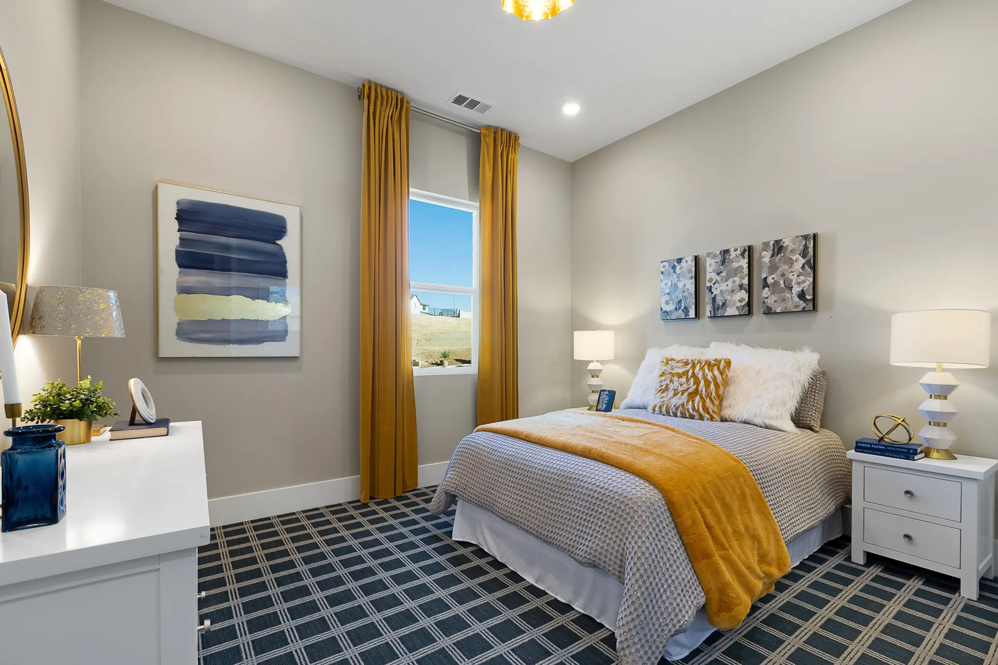 Plan 13 - Williams Ranch - Ridgeline Collection - Interior Photo 29