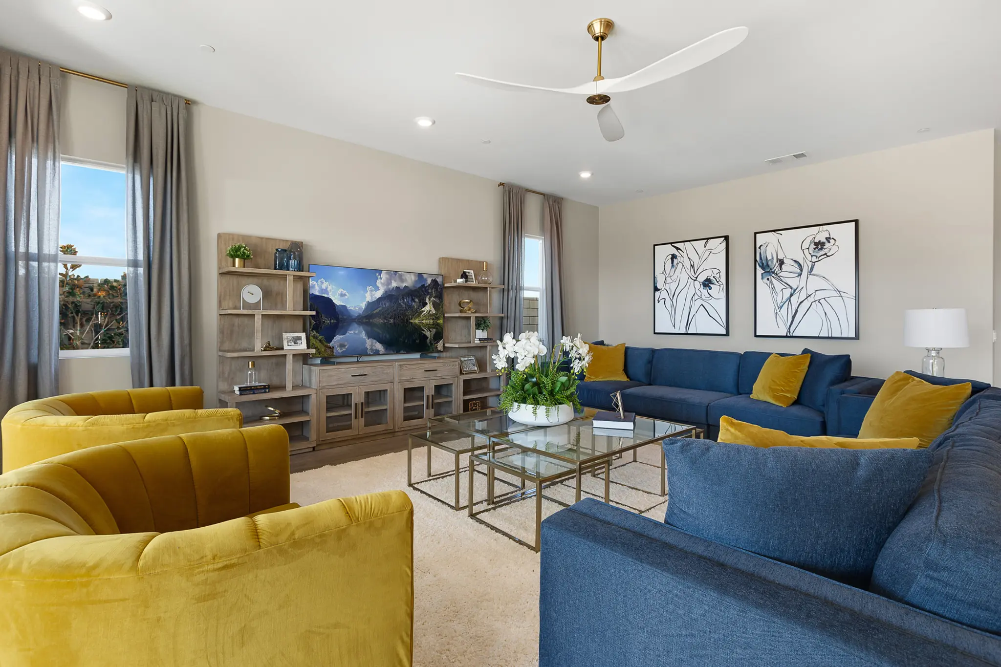 Plan 13 - Williams Ranch - Ridgeline Collection - Interior Photo 11