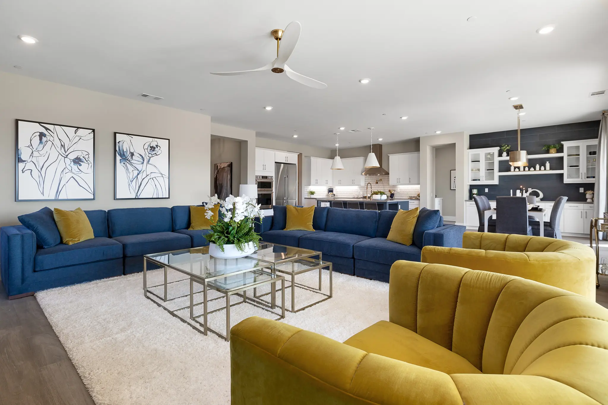 Plan 13 - Williams Ranch - Ridgeline Collection - Interior Photo 13