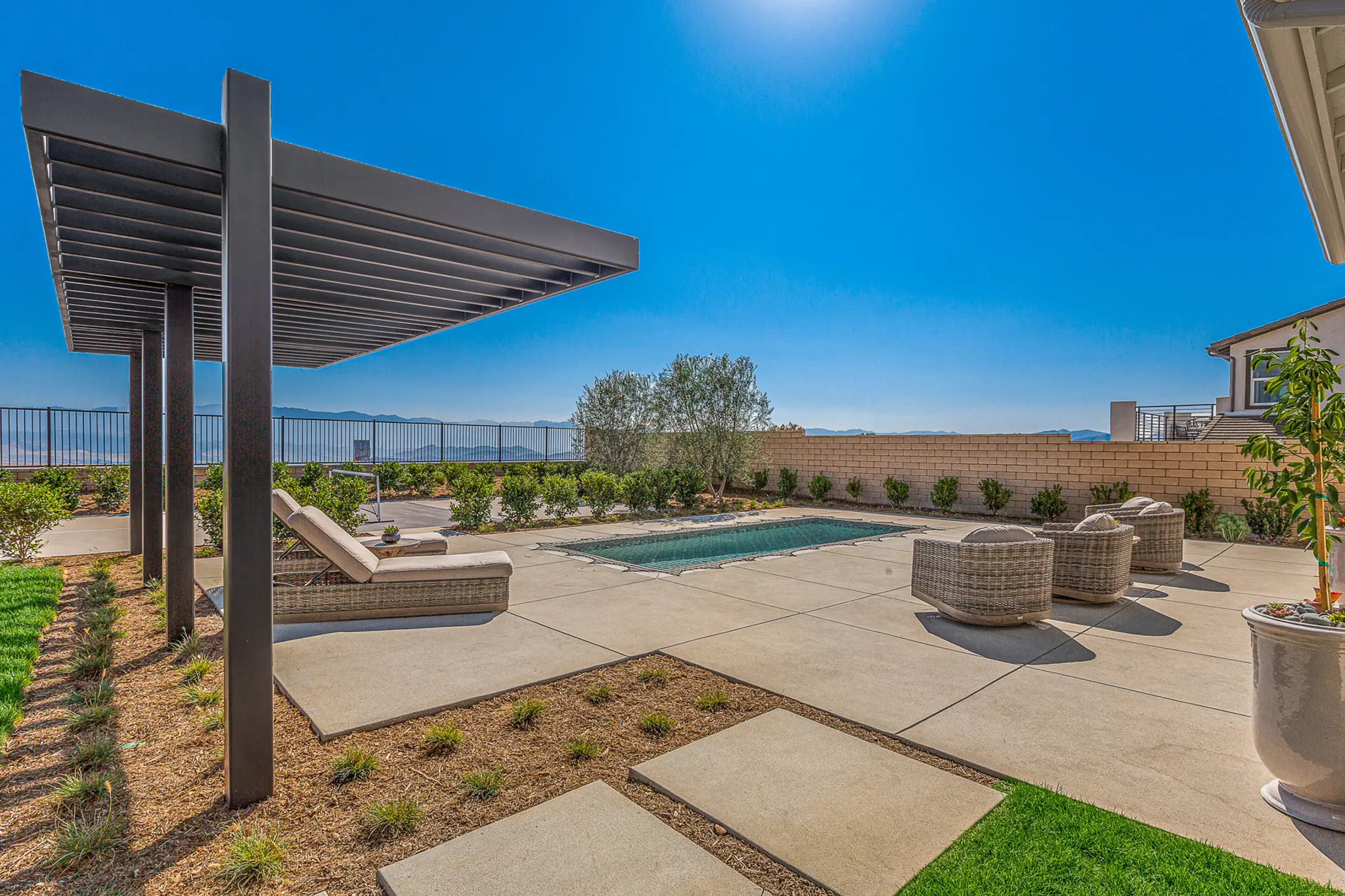 Plan 14 - Williams Ranch - Ridgeline Collection - Exterior Photo 6