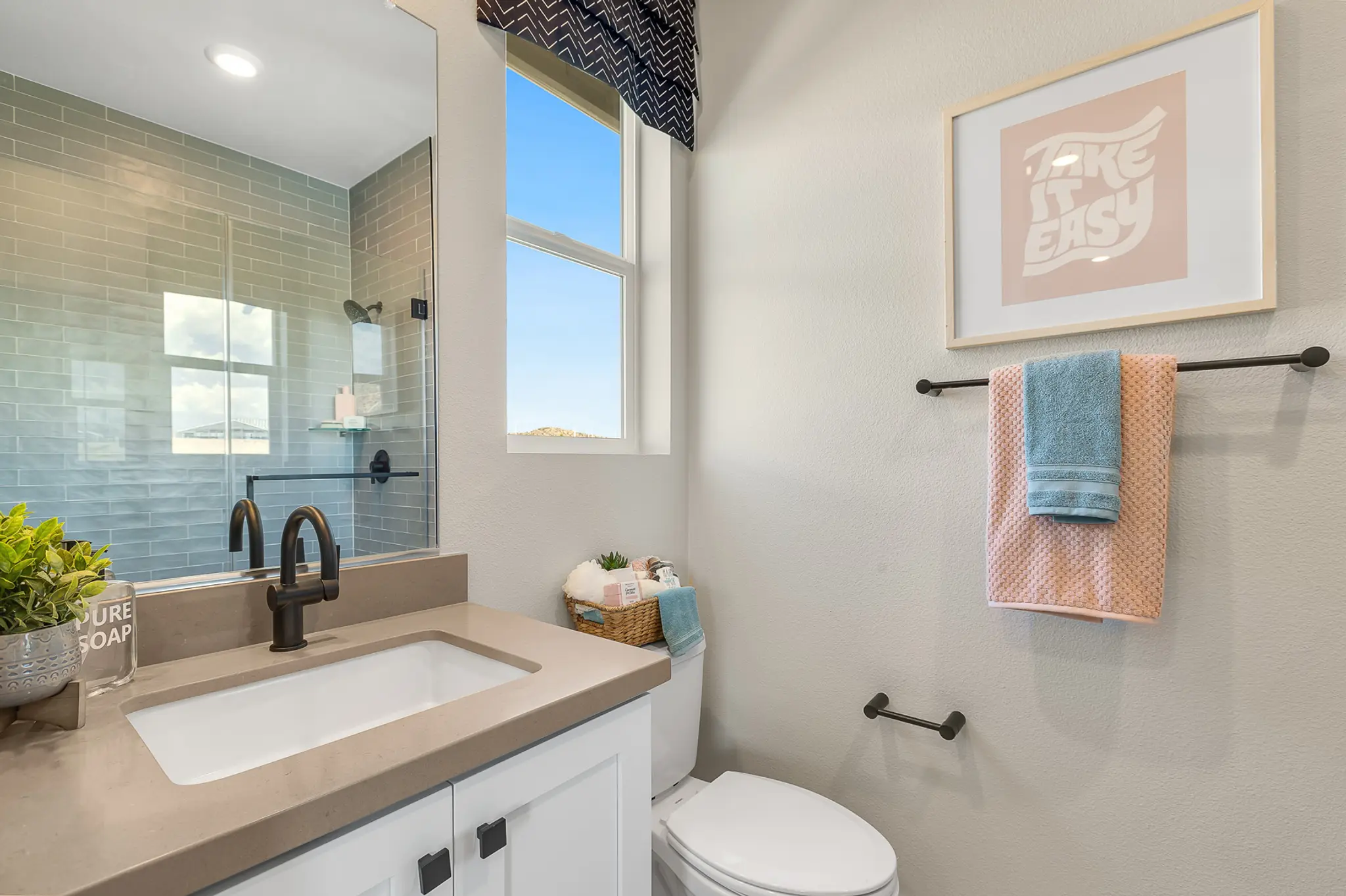 Plan 14 - Williams Ranch - Ridgeline Collection - Interior Photo 30