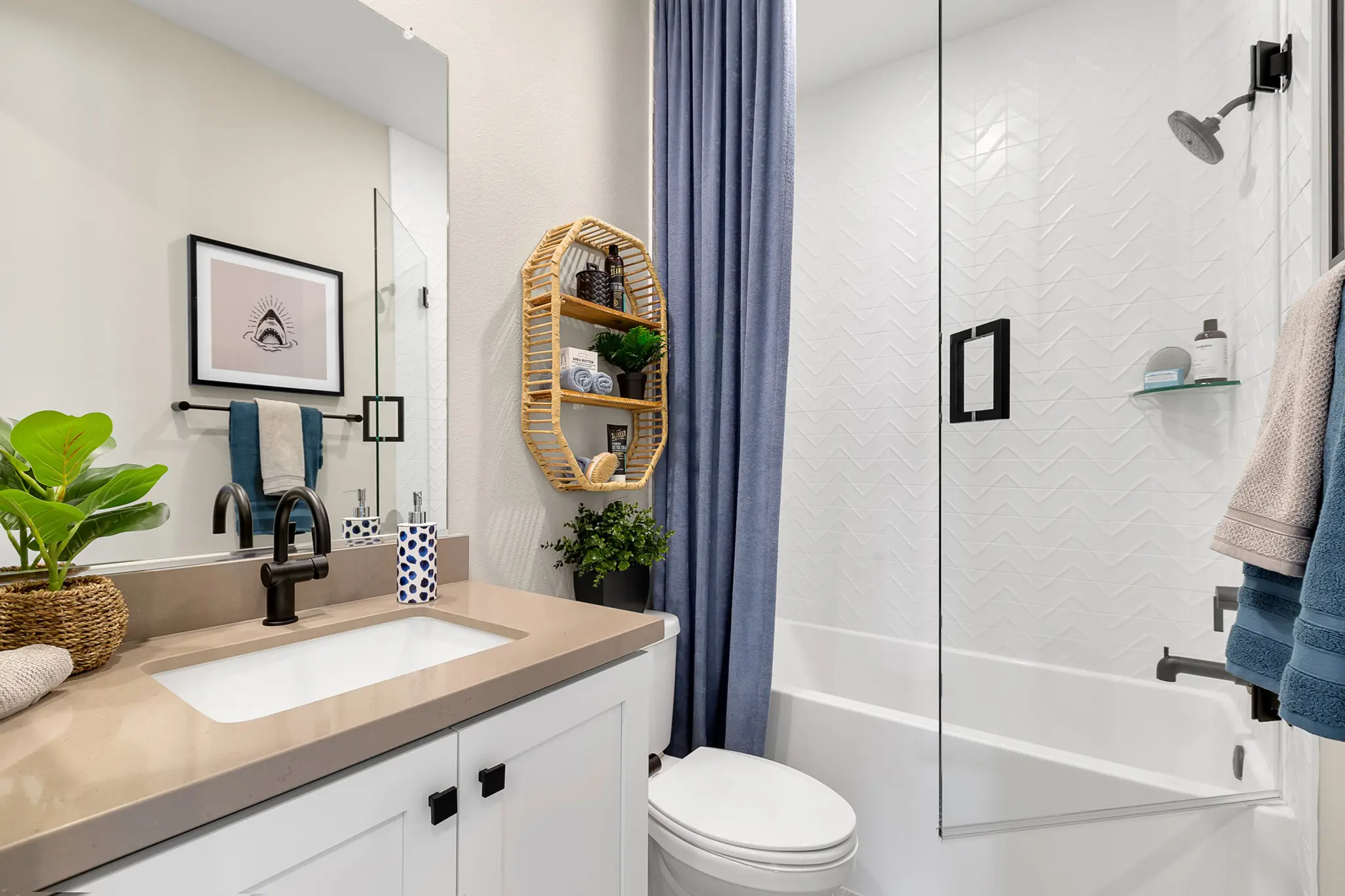 Plan 14 - Williams Ranch - Ridgeline Collection - Interior Photo 29