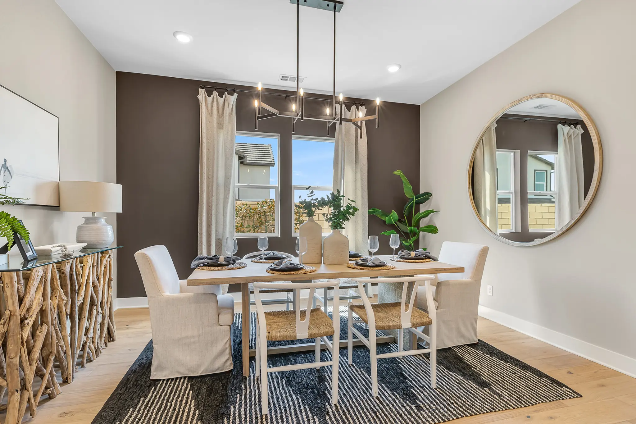 Plan 14 - Williams Ranch - Ridgeline Collection - Interior Photo 19