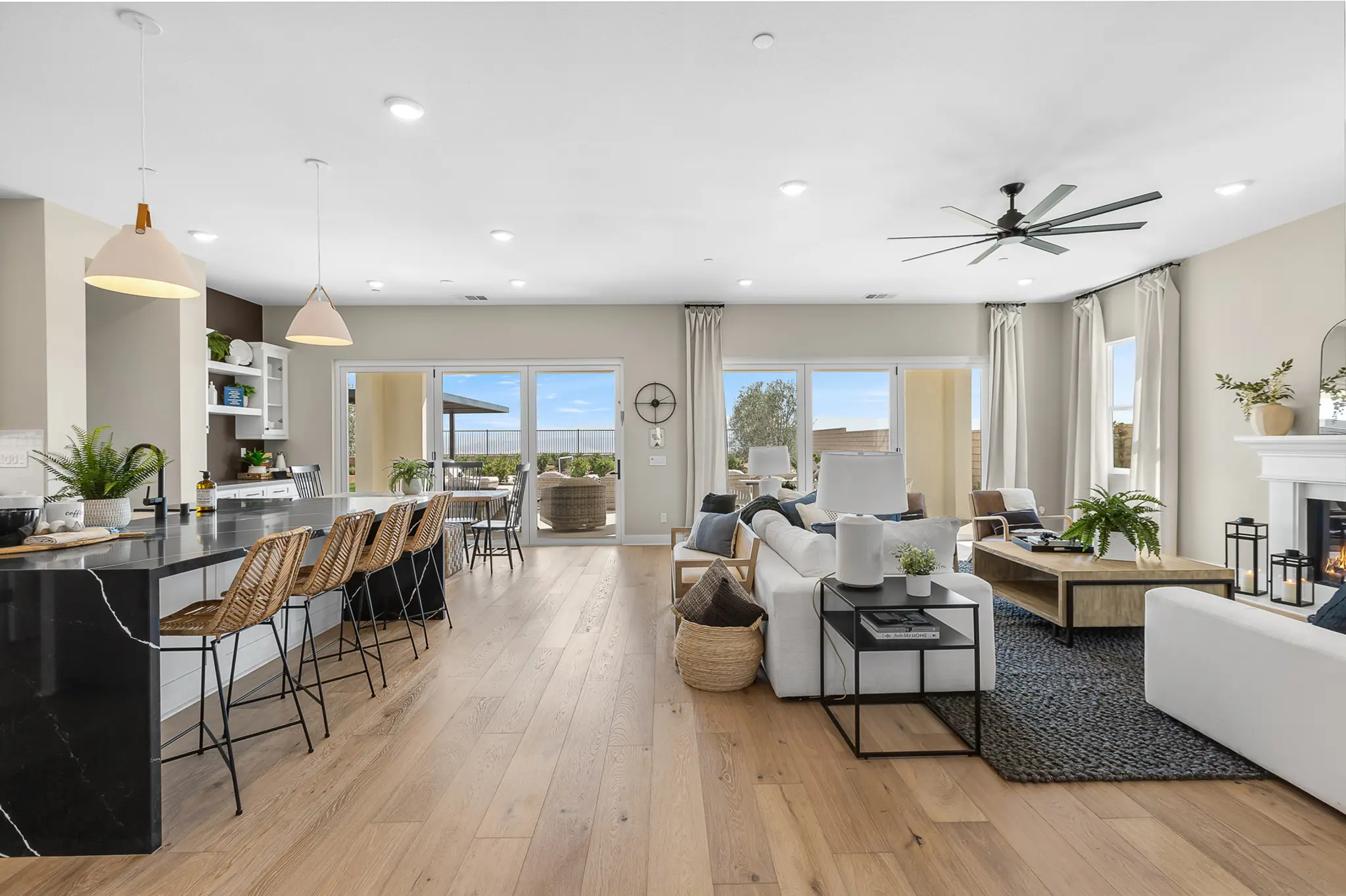 Plan 14 - Williams Ranch - Ridgeline Collection - Interior Photo 15