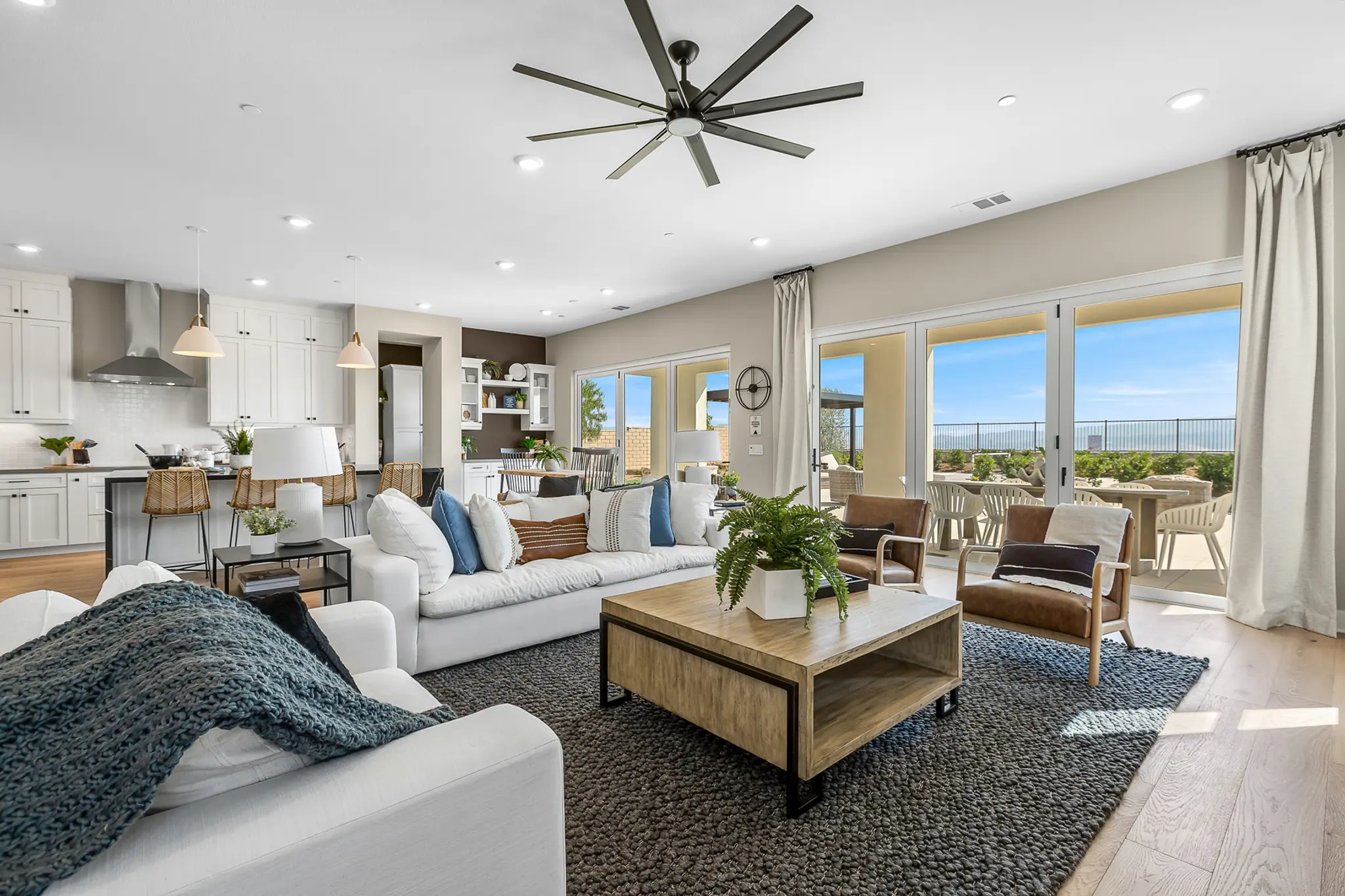 Plan 14 - Williams Ranch - Ridgeline Collection - Interior Photo 13