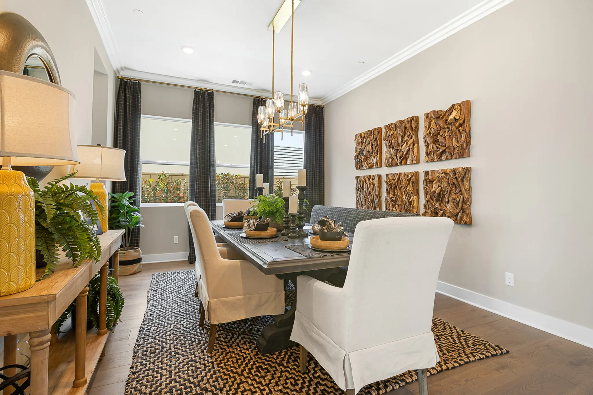 Plan 15 - Williams Ranch - Ridgeline Collection - Interior Photo 14