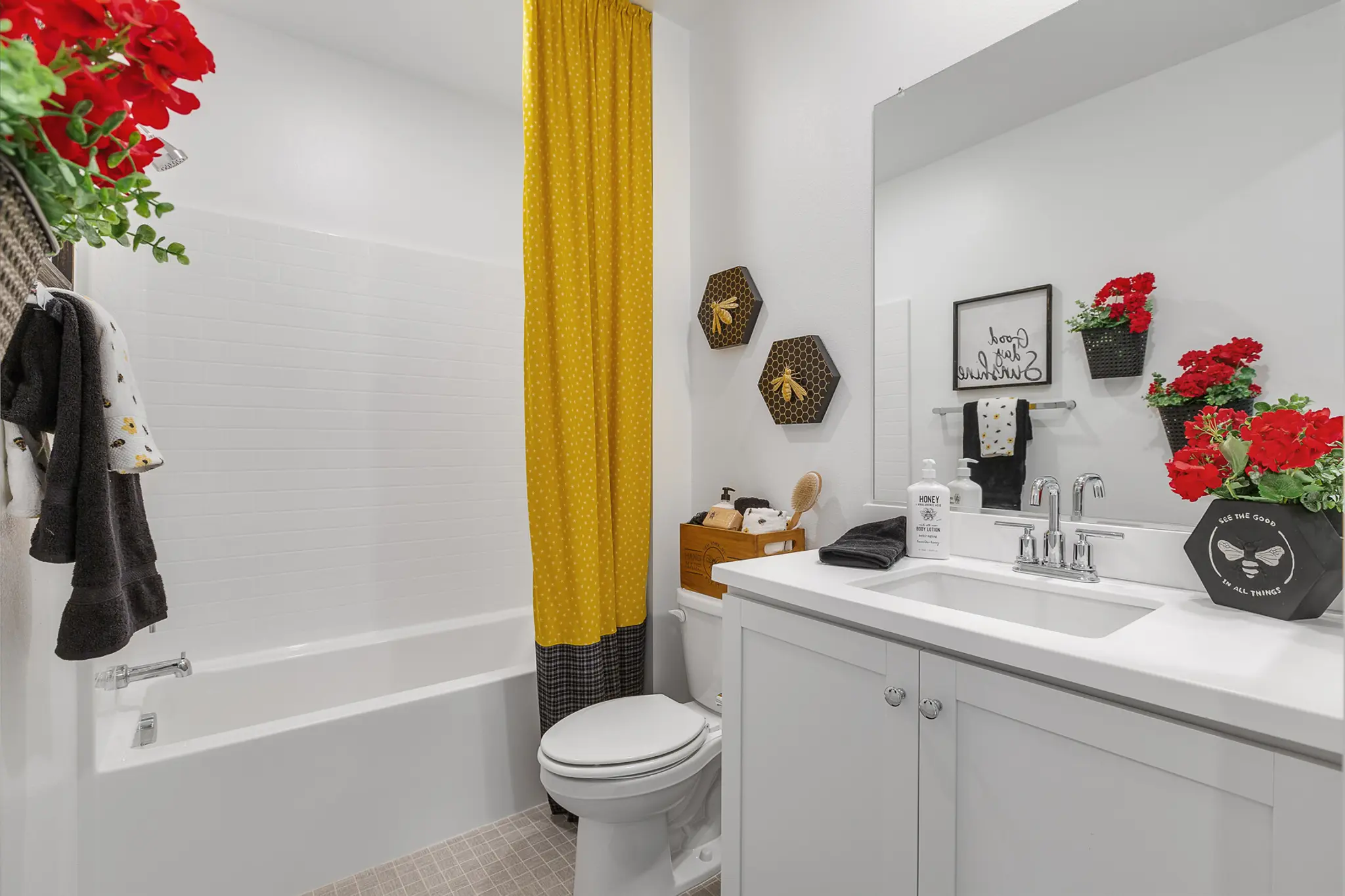 Plan 2 - Williams Ranch - Vineyard Collection - Interior Photo 22