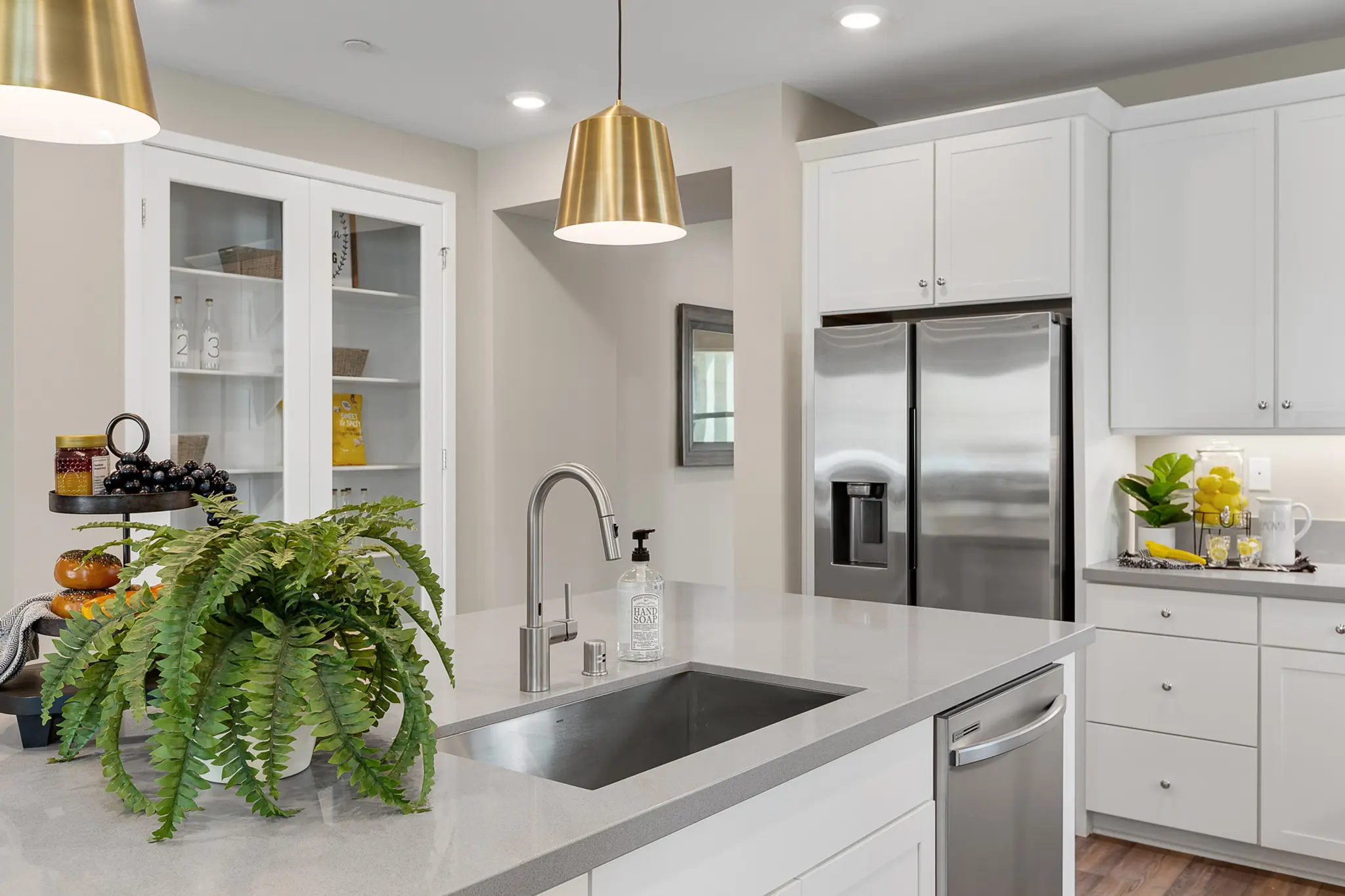 Plan 2 - Williams Ranch - Vineyard Collection - Interior Photo 12
