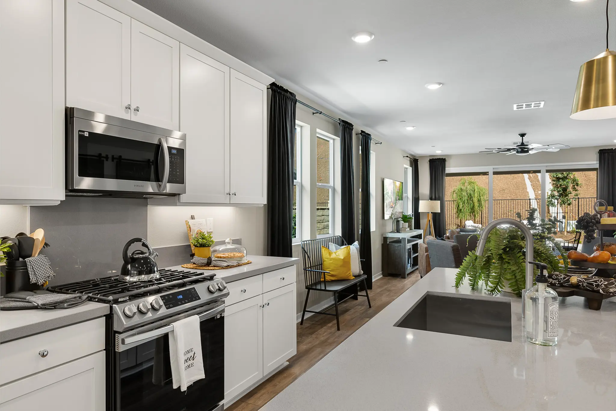 Plan 2 - Williams Ranch - Vineyard Collection - Interior Photo 15