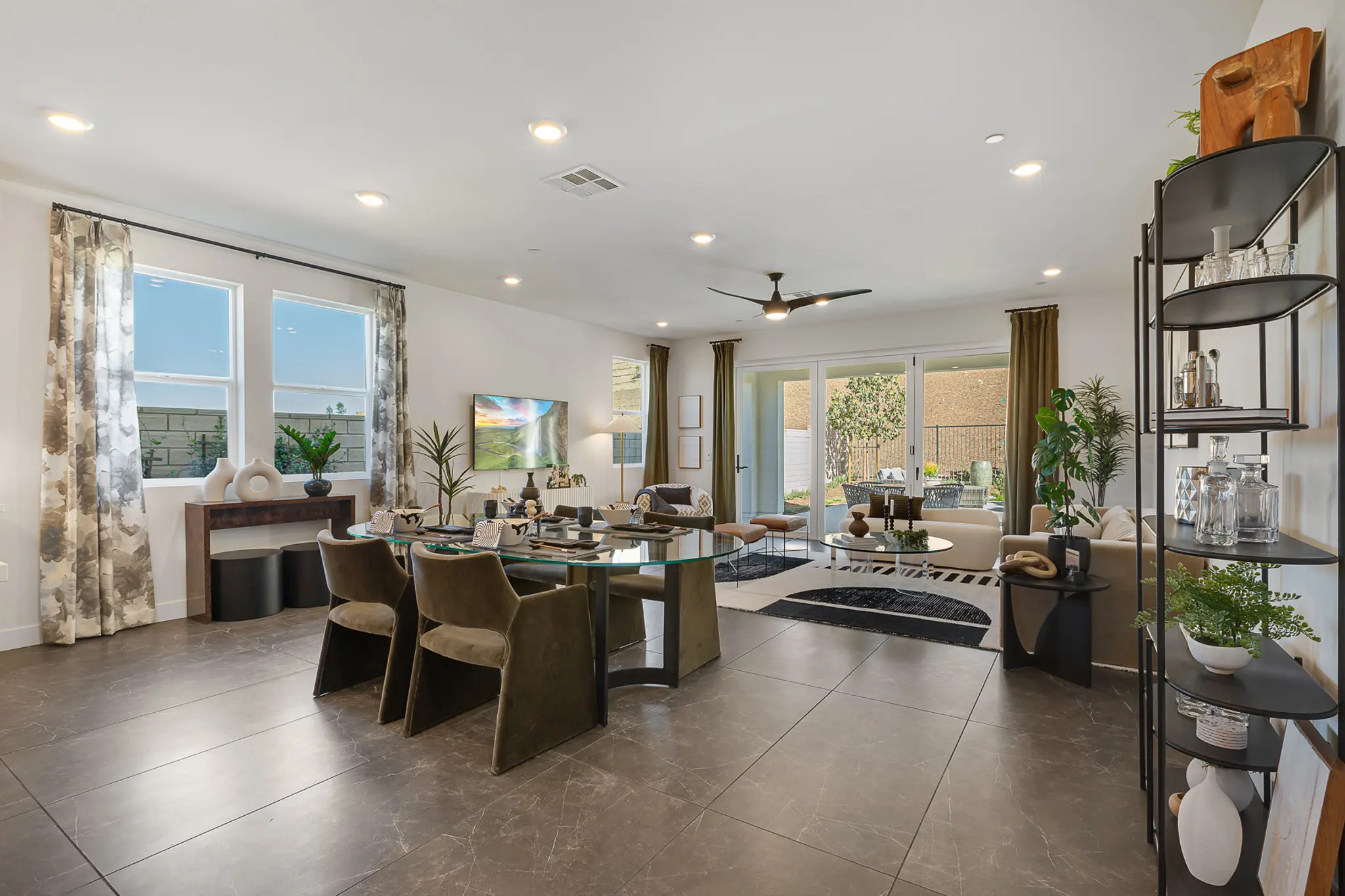 Plan 4 - Williams Ranch - Vineyard Collection - Interior Photo 12