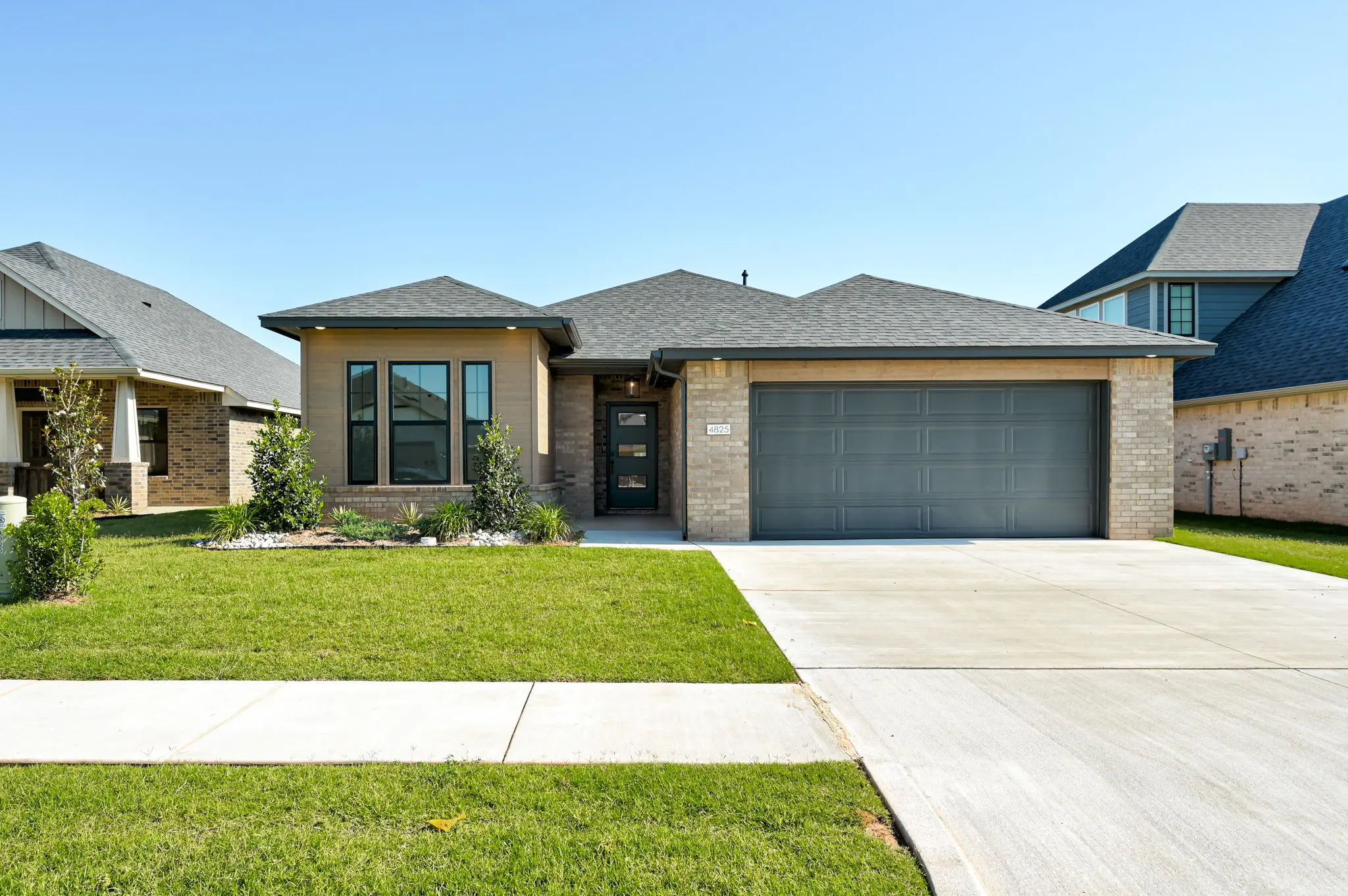 Thumbnail - 4825 Desert Willow Ln
