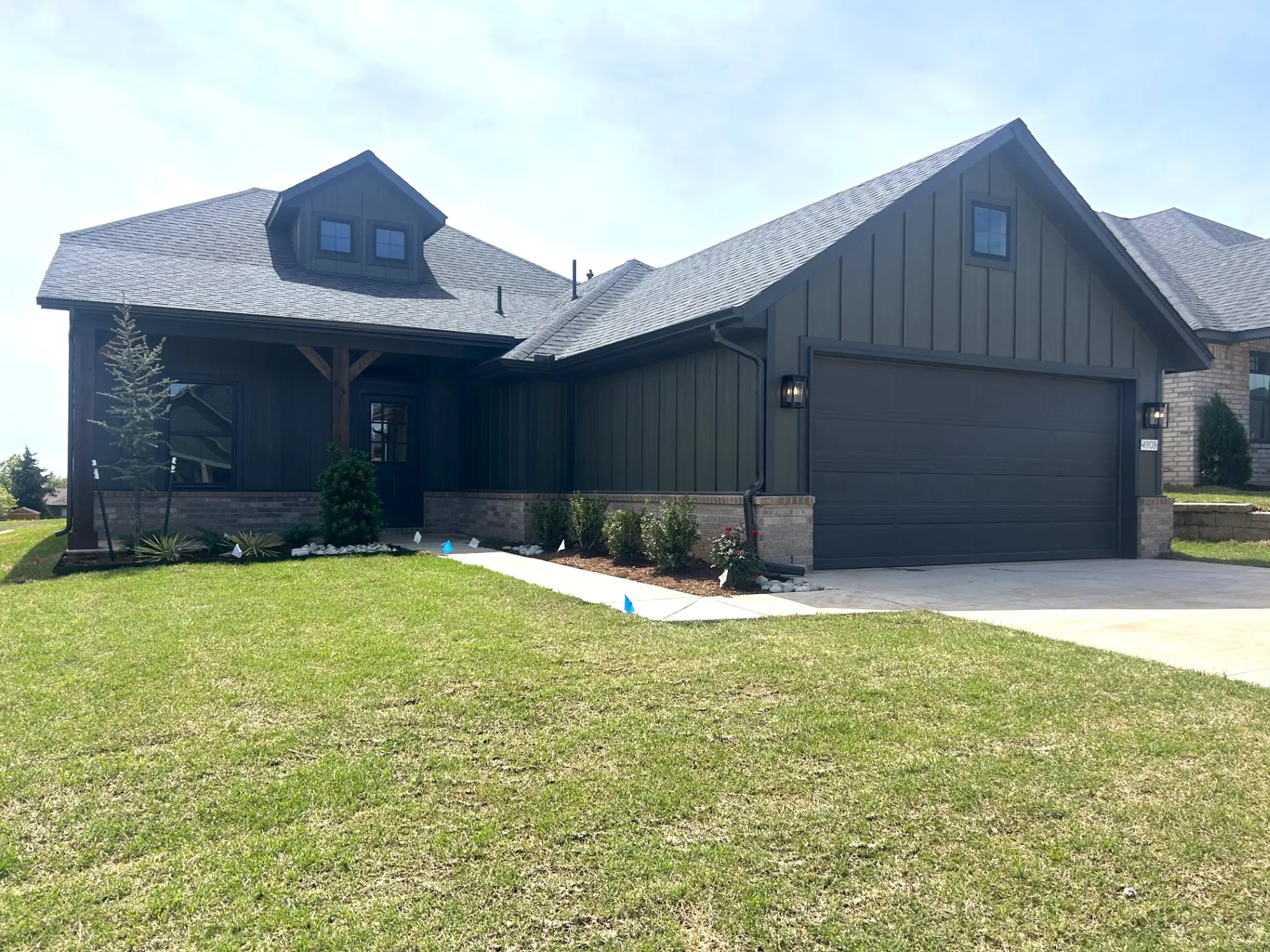 Thumbnail - 4908 Desert Willow Ln