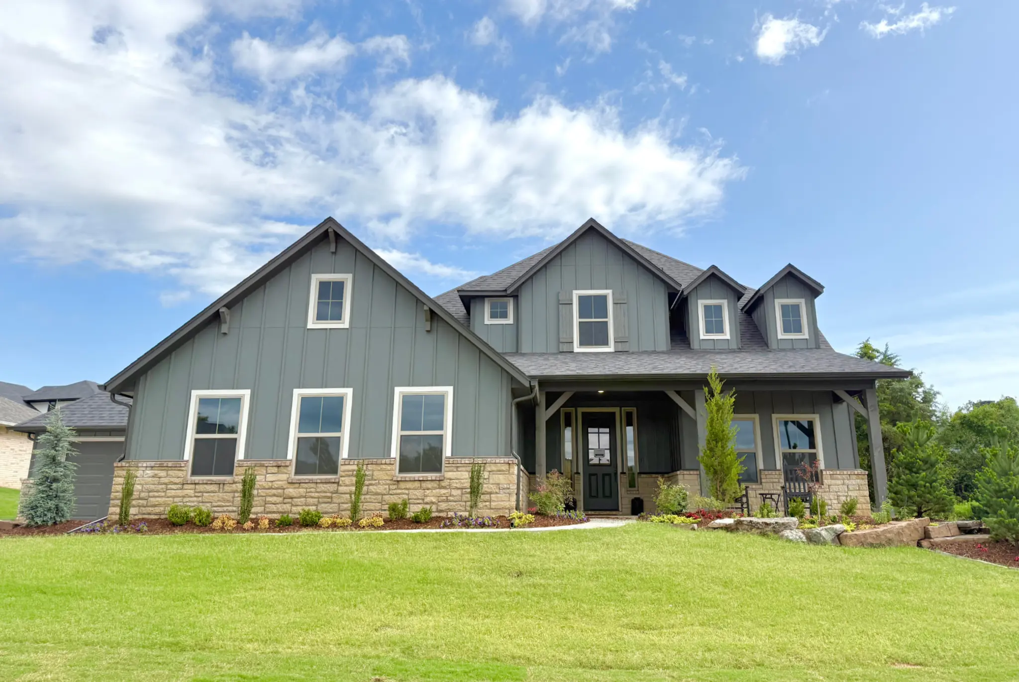 Thumbnail - 8117 Amber Ridge Dr