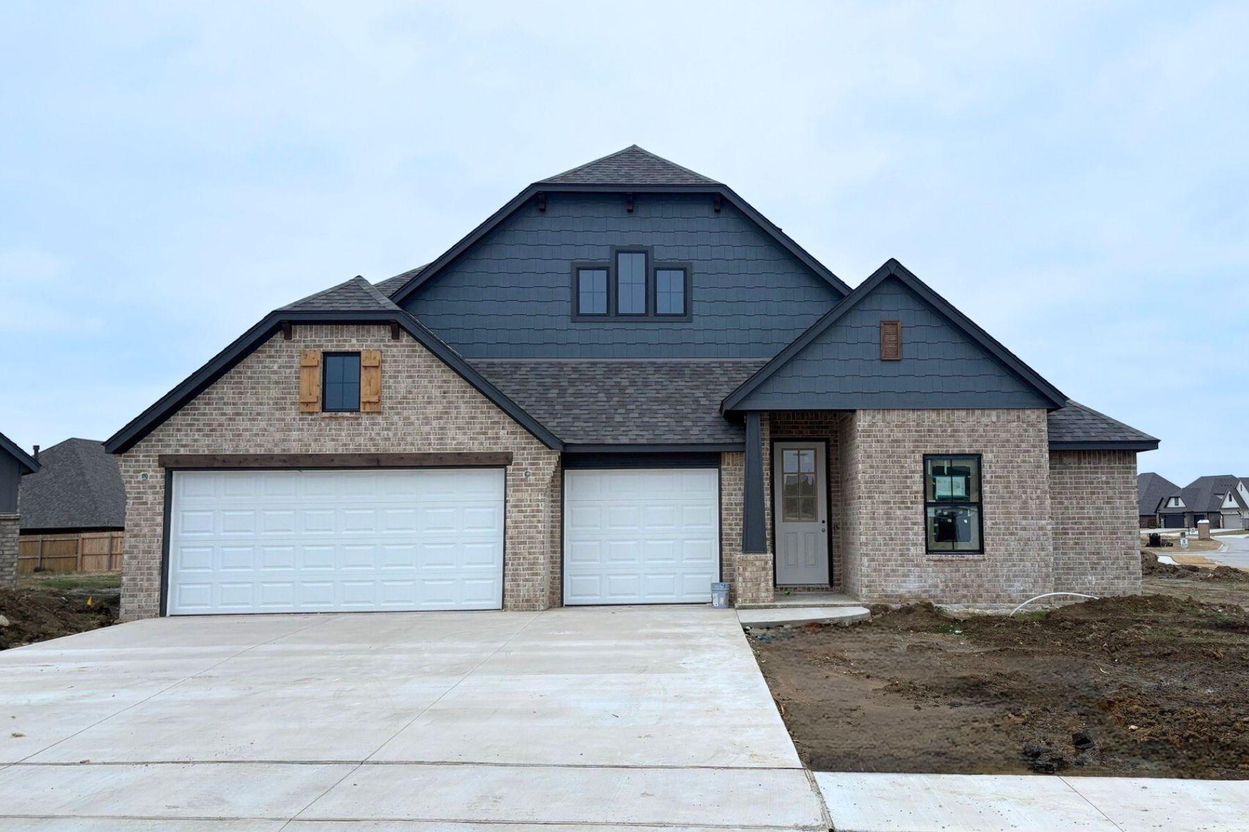 Thumbnail - 1420 N 71st St