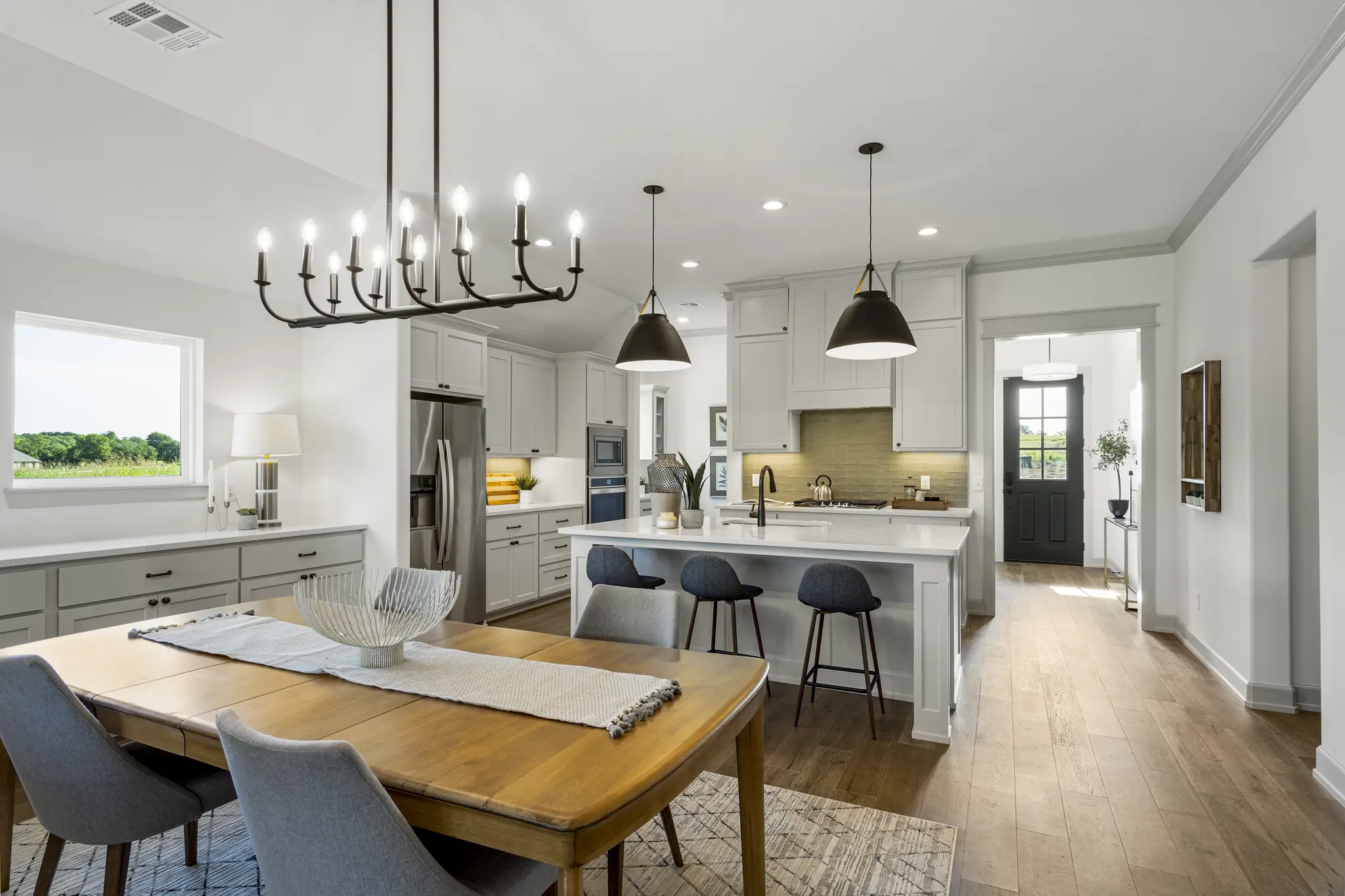 Juniper - Interior Photo 15
