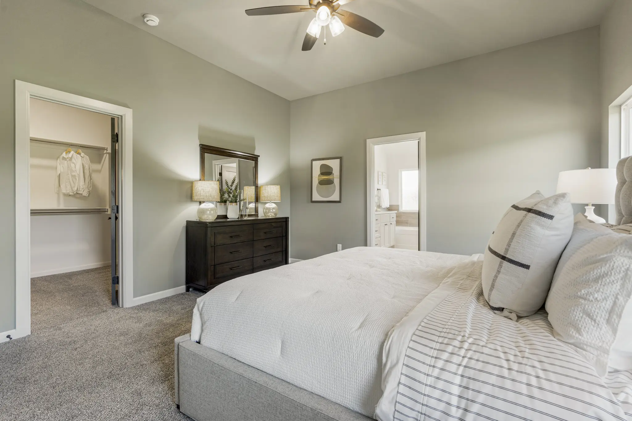 Juniper - Interior Photo 29