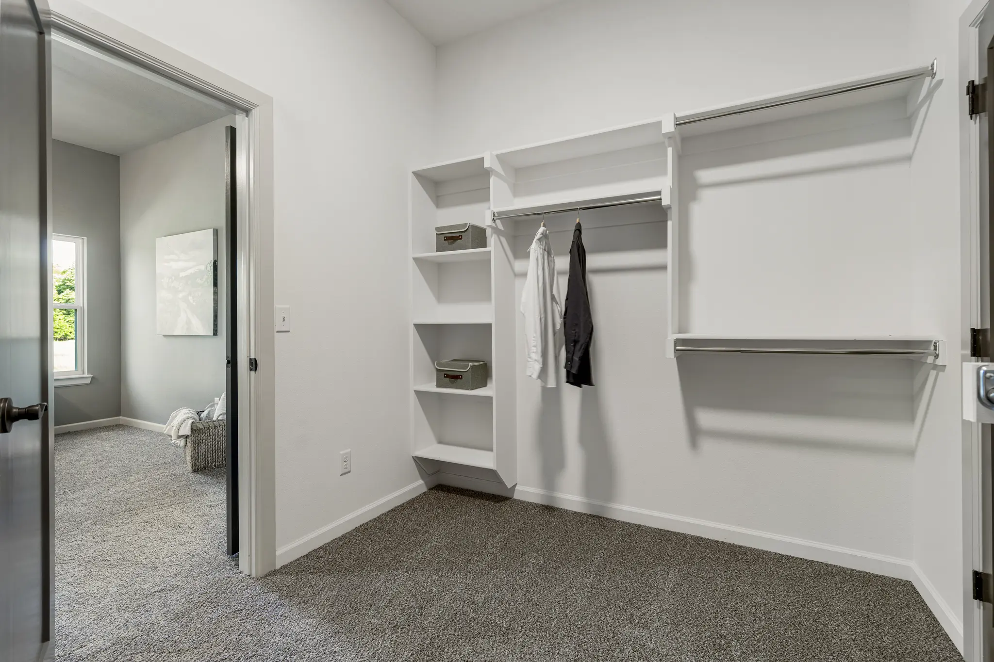 Juniper - Interior Photo 31