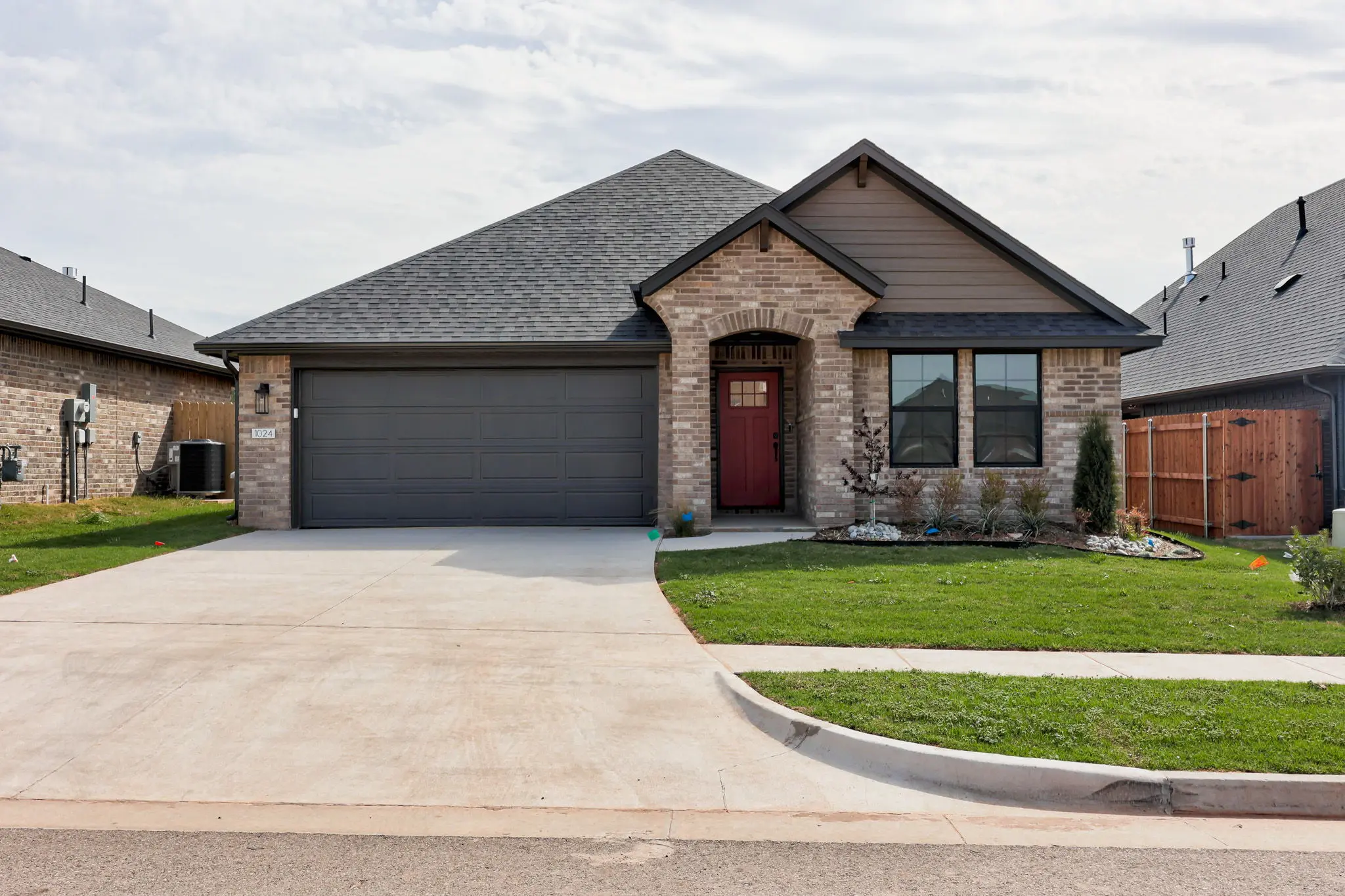Example of South Haven floor plan - Features and Finishes may vary based on product availability