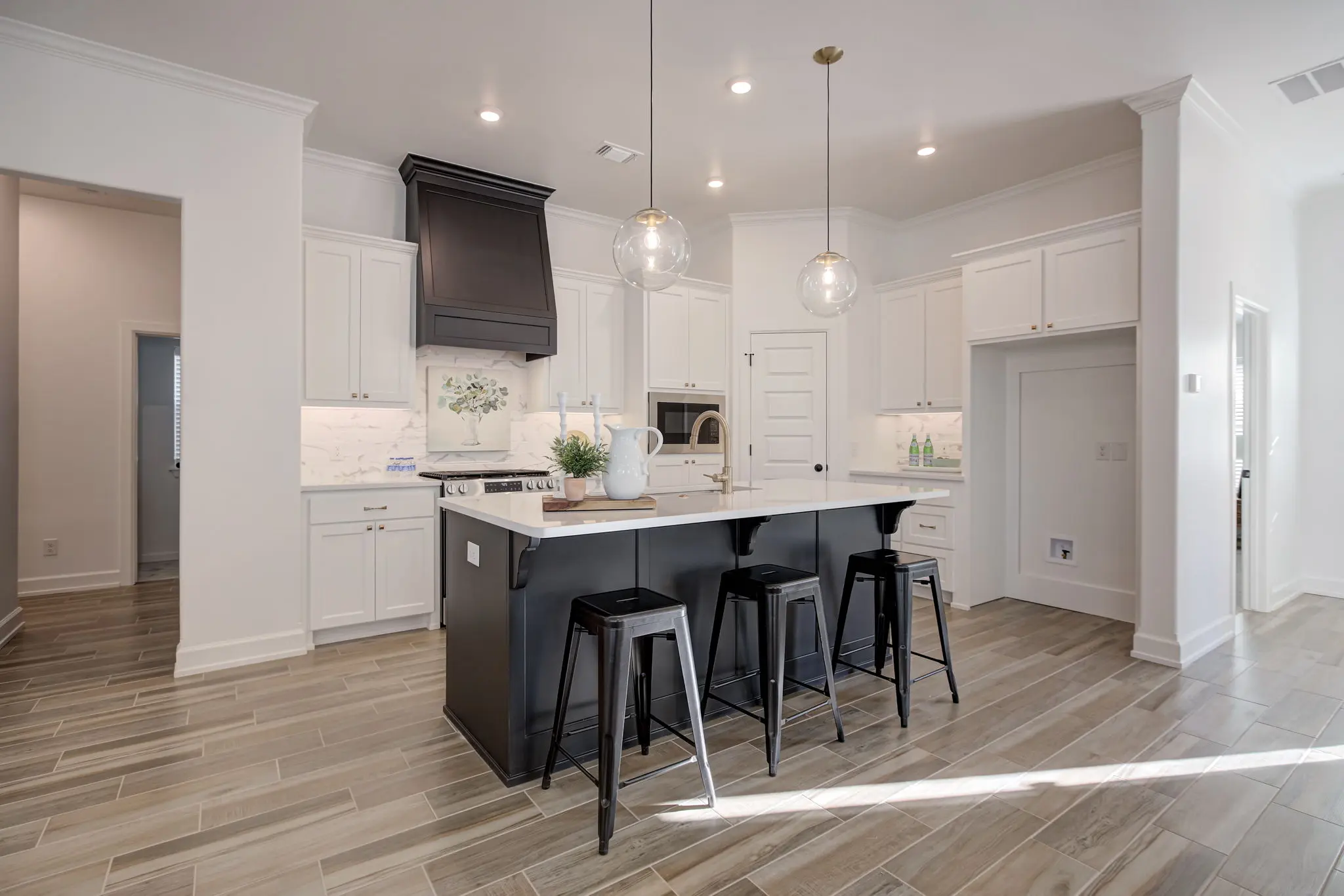 Example of Newport floor plan - Features and Finishes may vary based on product availability