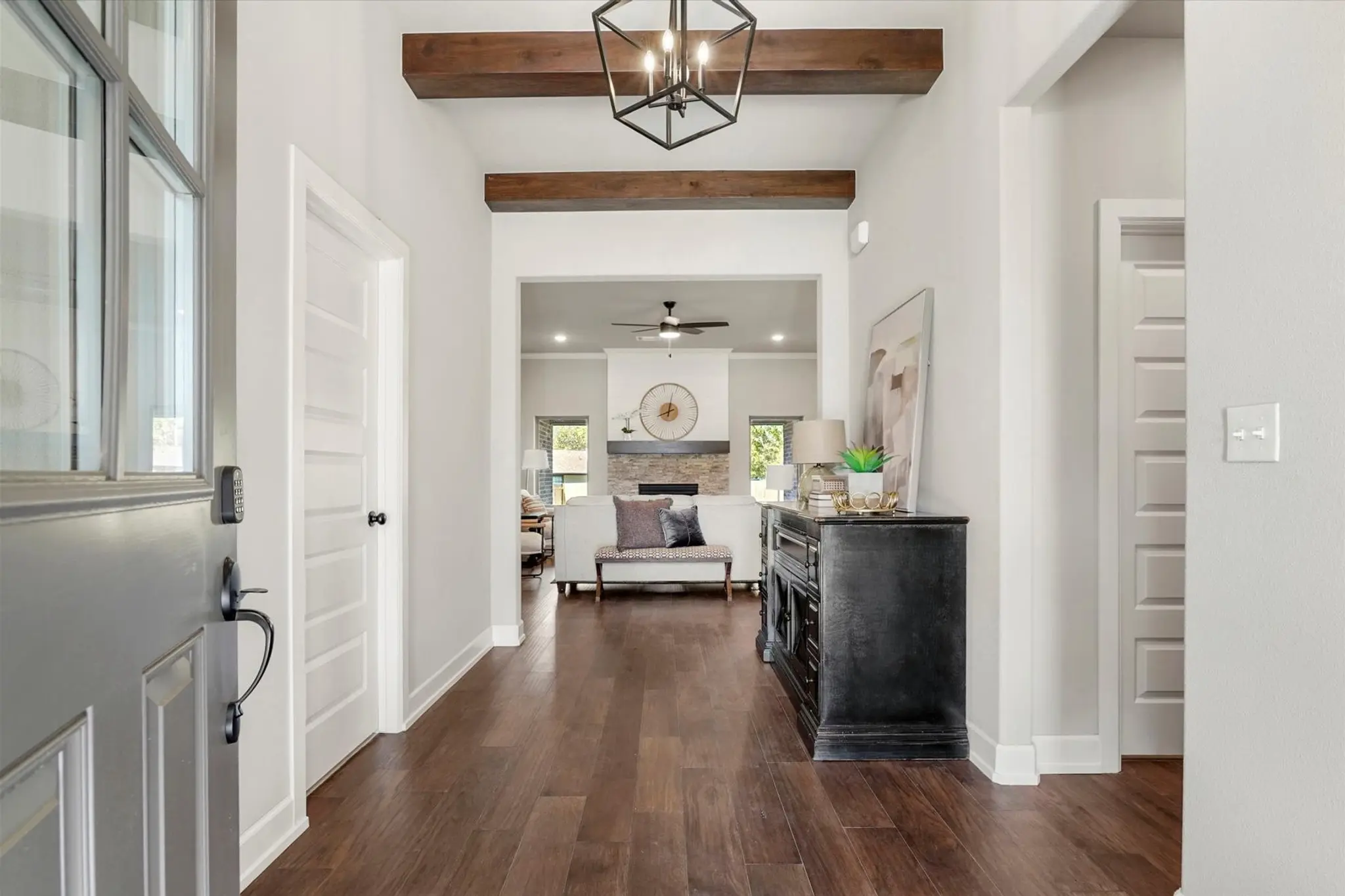 Hawkins Point - Interior Photo 6
