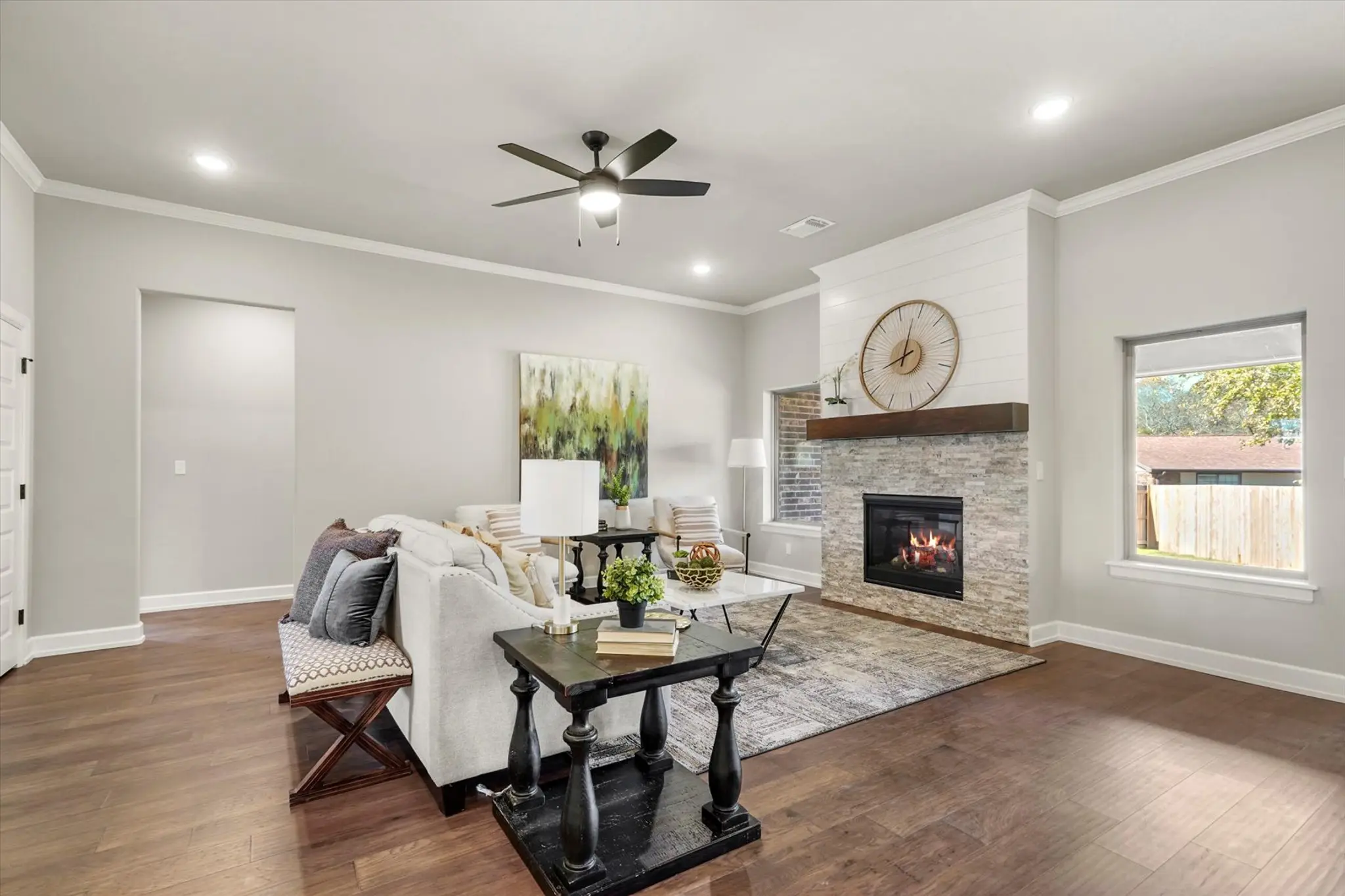 Hawkins Point - Interior Photo 9