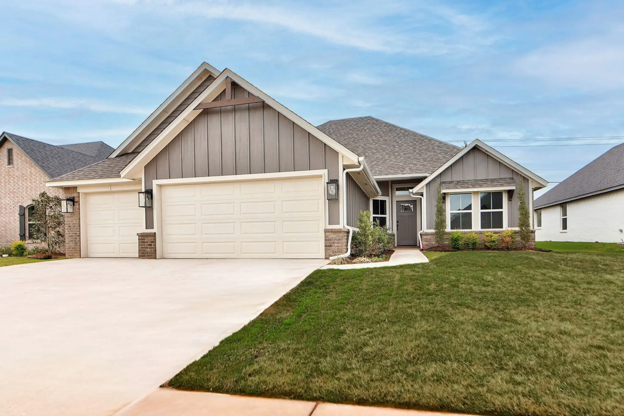 Example of Cherry Island floor plan - Features and Finishes may vary based on product availability