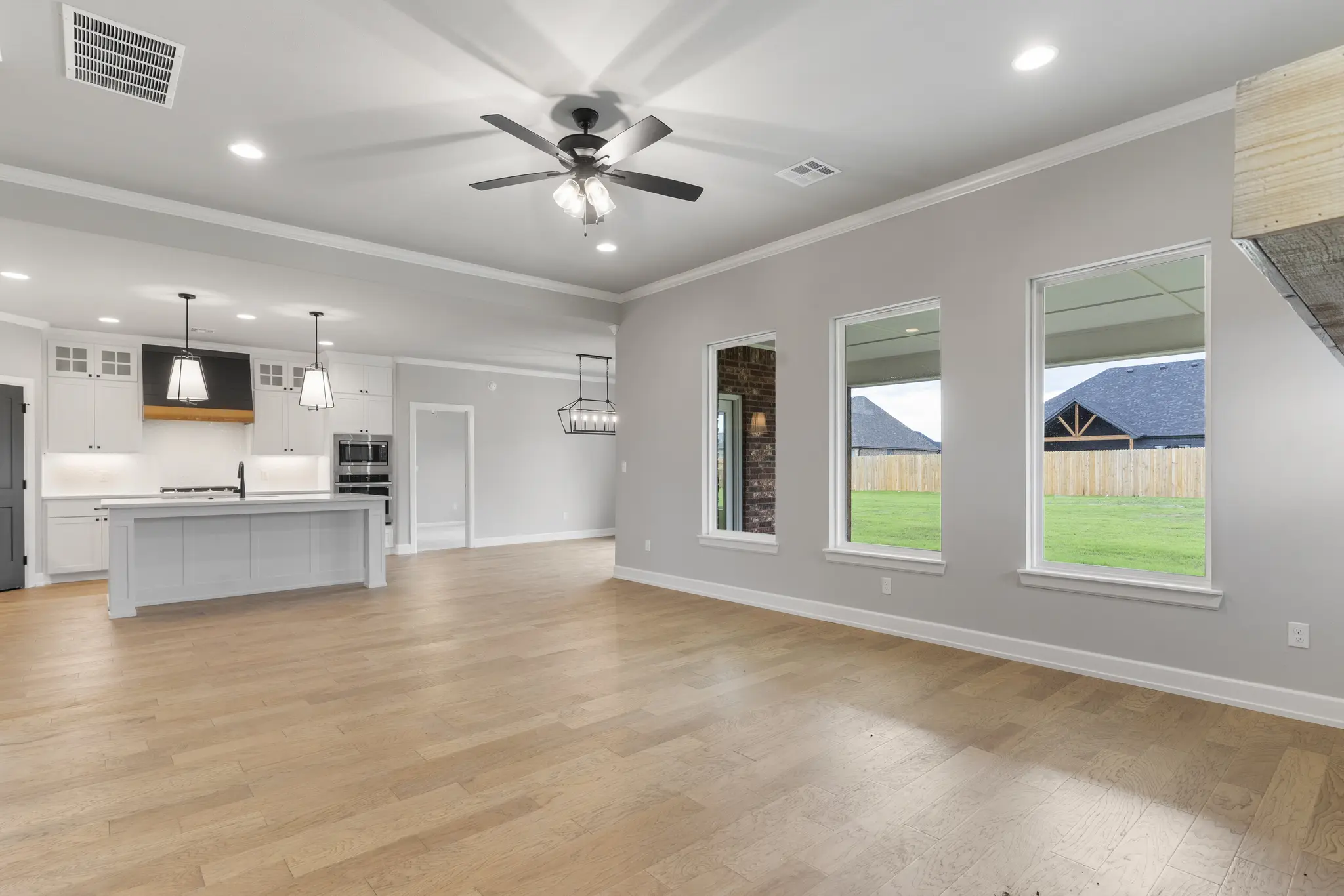 Brant Point - Interior Photo 8