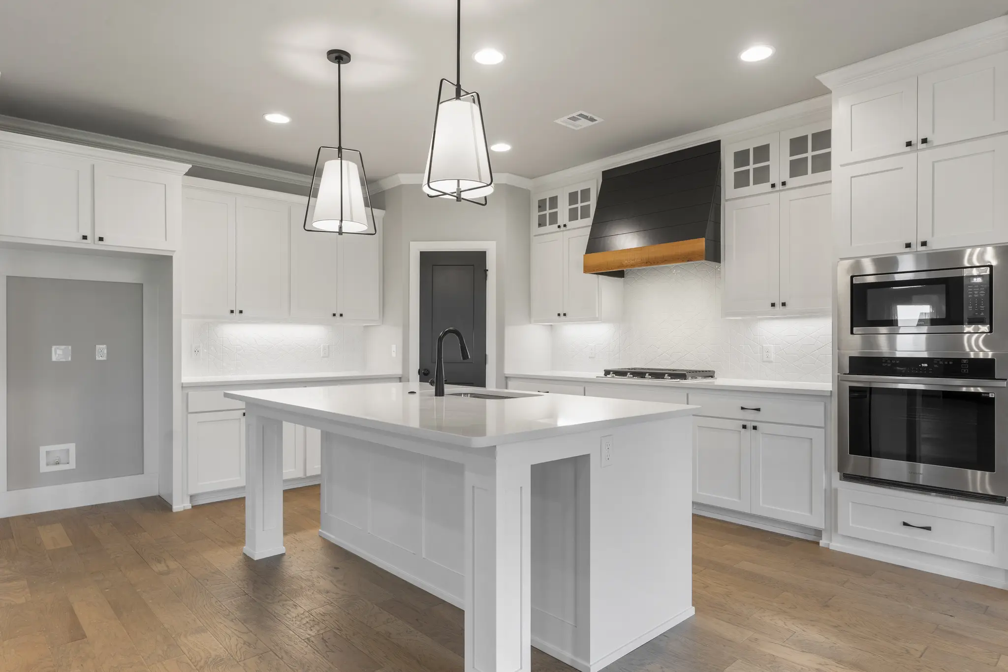 Brant Point - Interior Photo 10