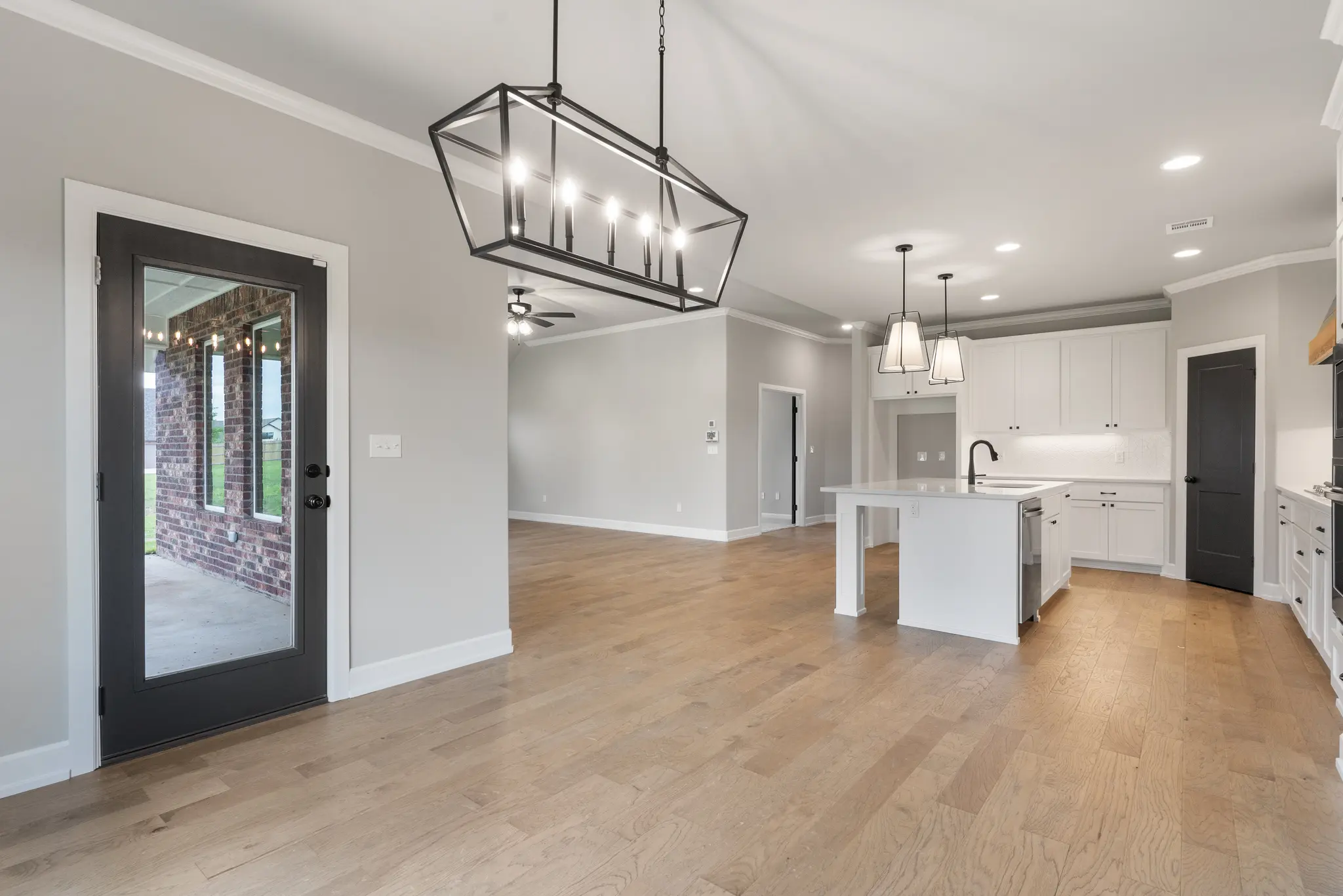 Brant Point - Interior Photo 16