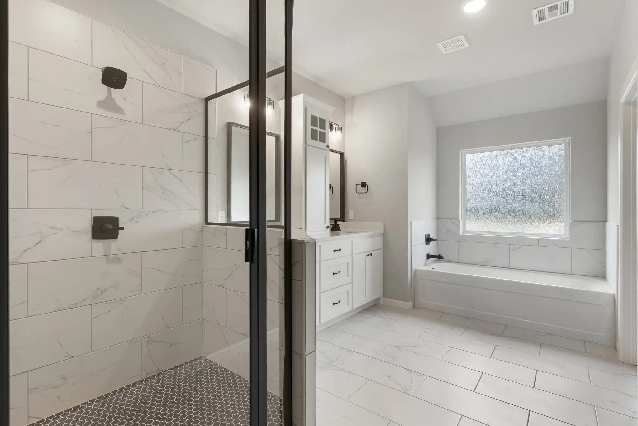 Brant Point - Interior Photo 26