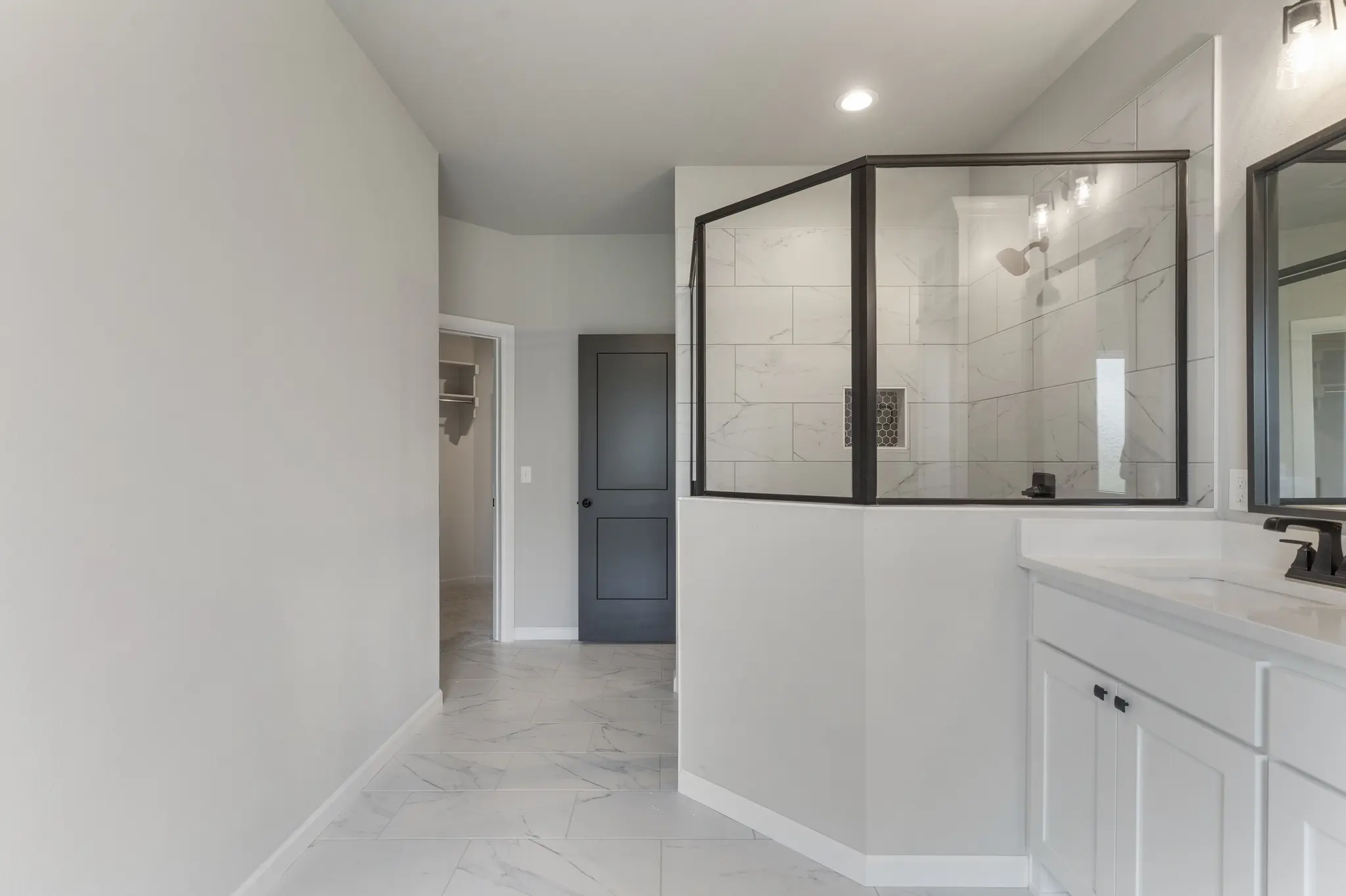 Brant Point - Interior Photo 22