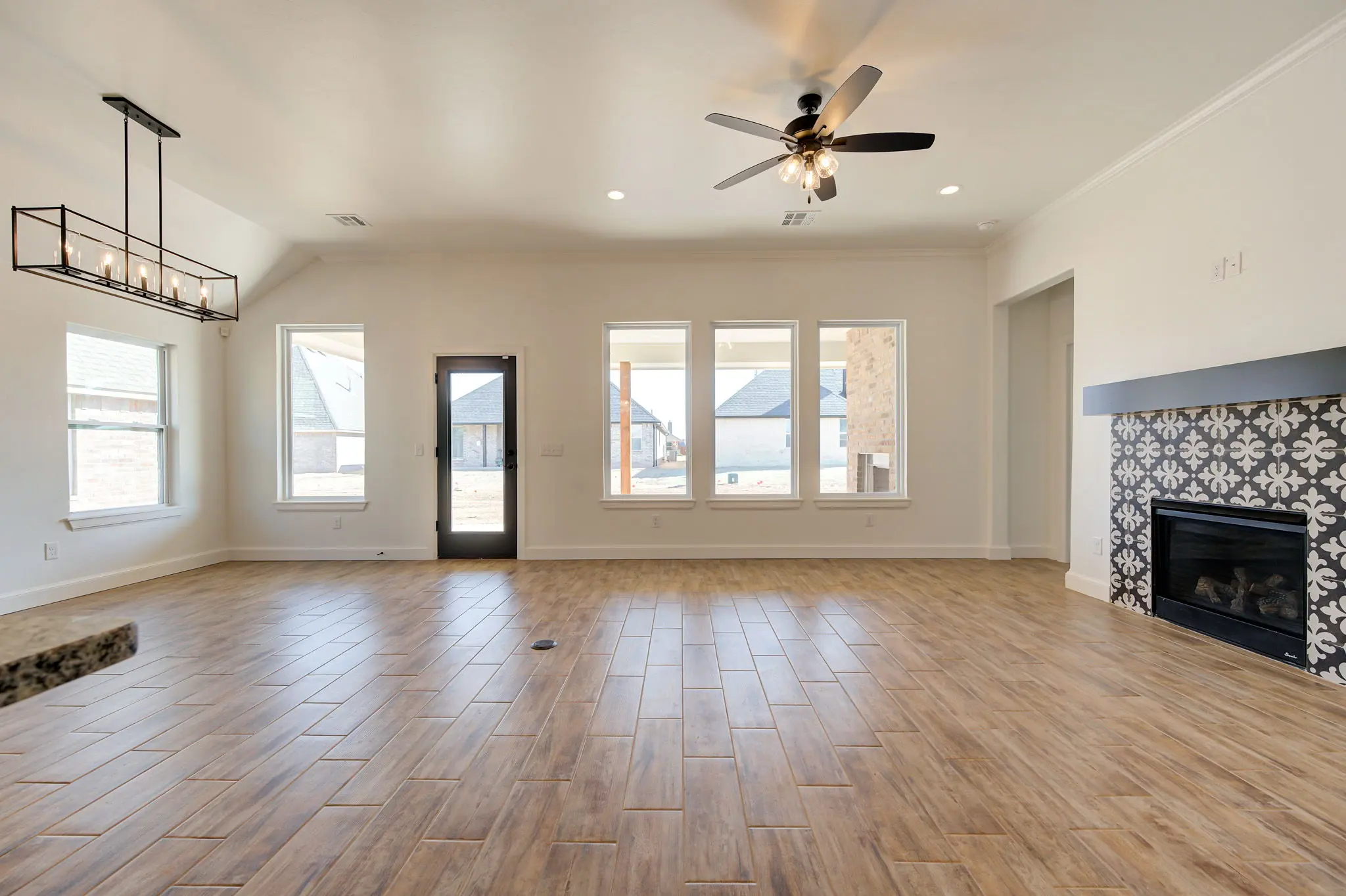 Concord I - Interior Photo 5