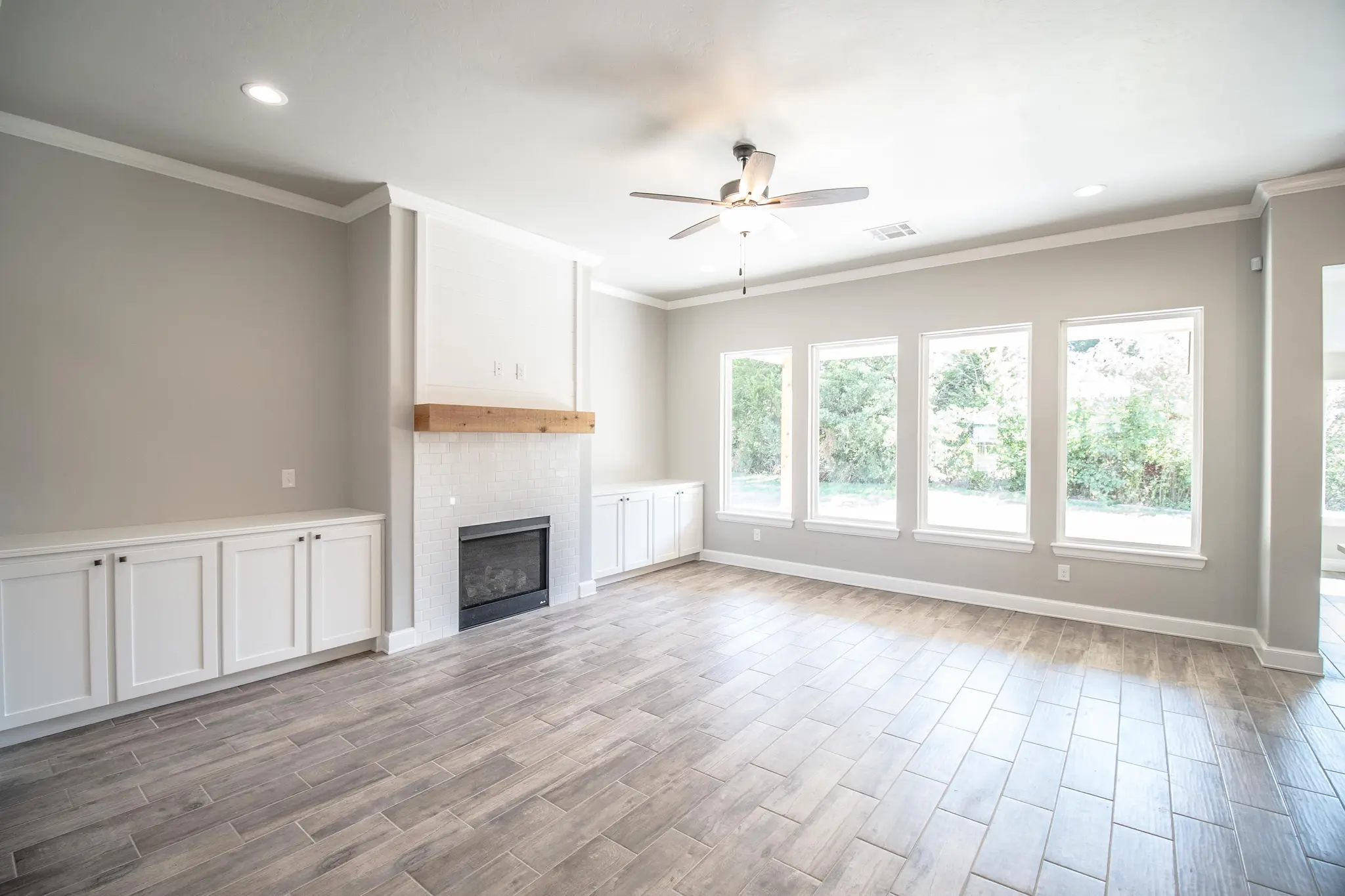 New Haven - Interior Photo 2