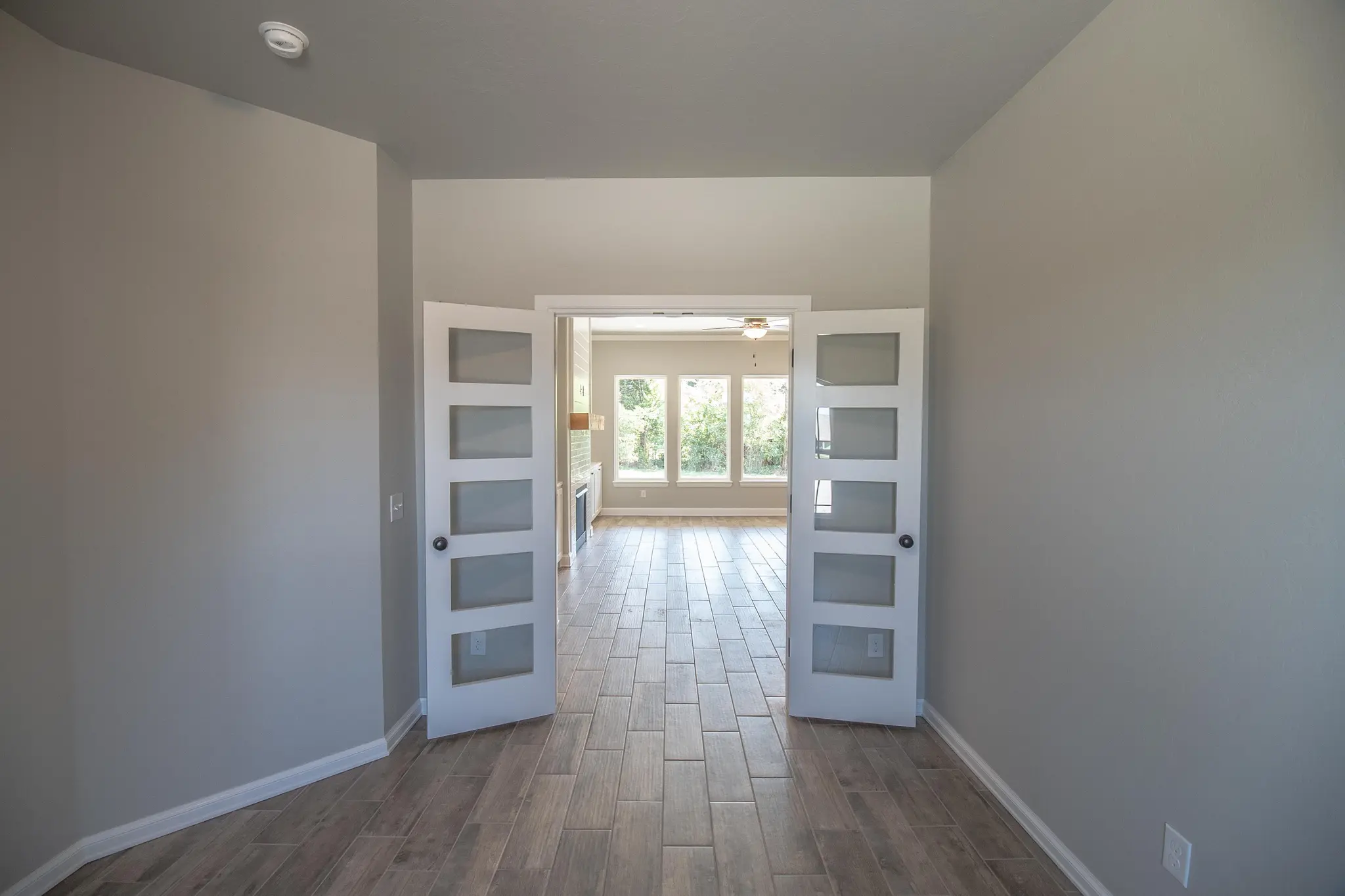 New Haven - Interior Photo 11