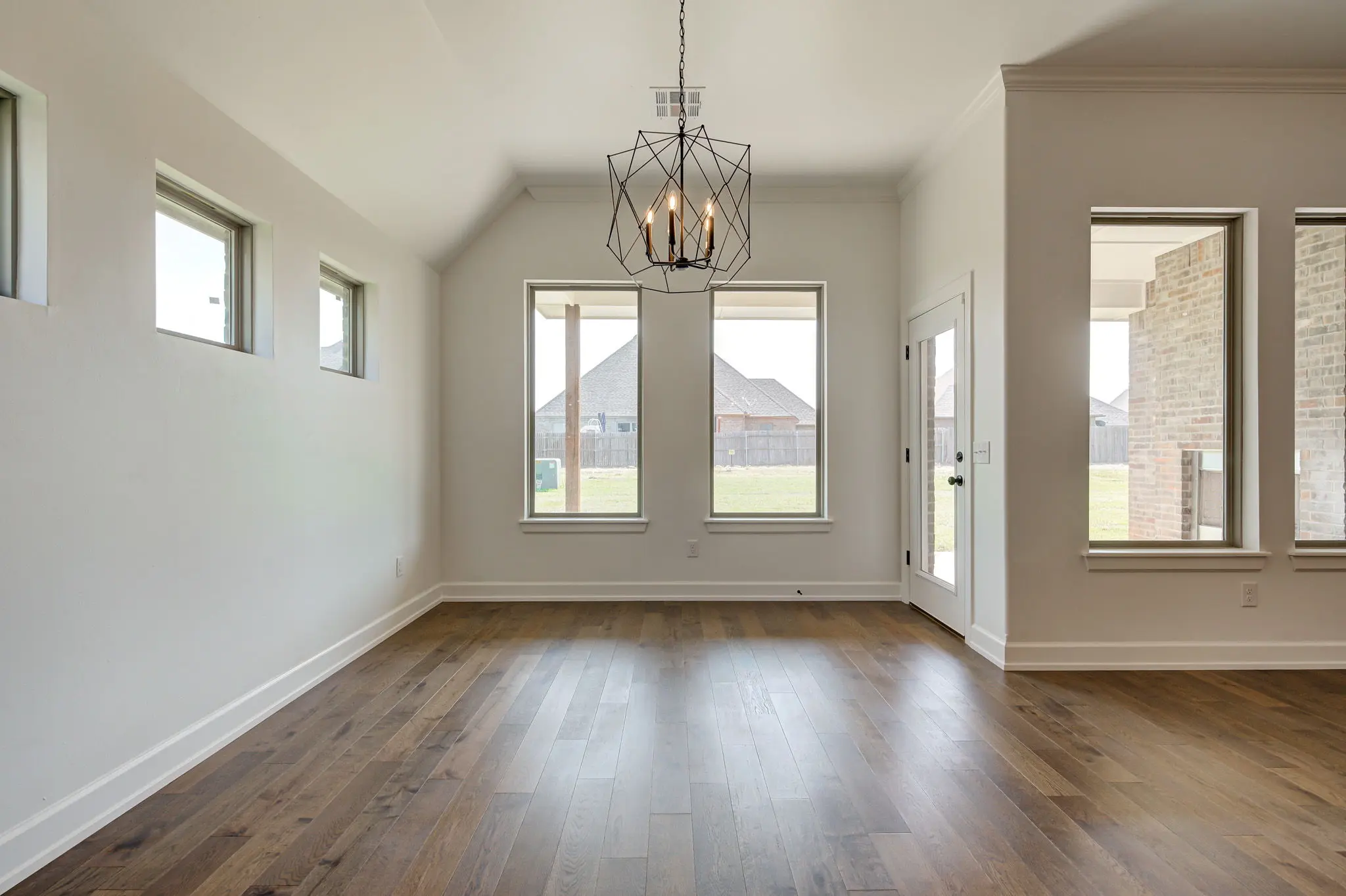 London - Interior Photo 11