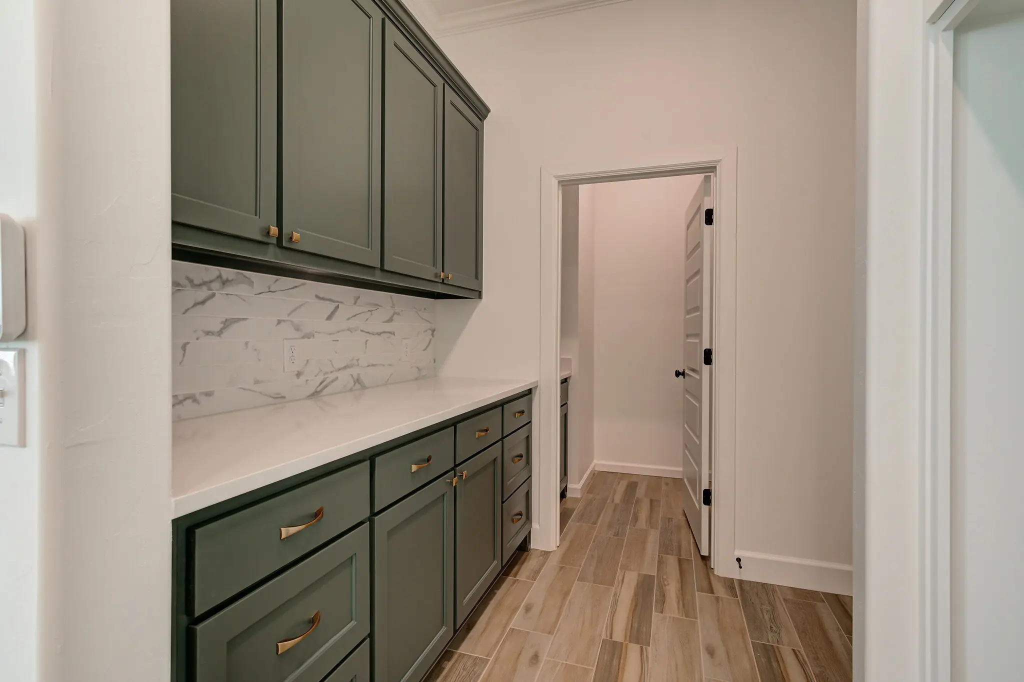 Boston - Interior Photo 17