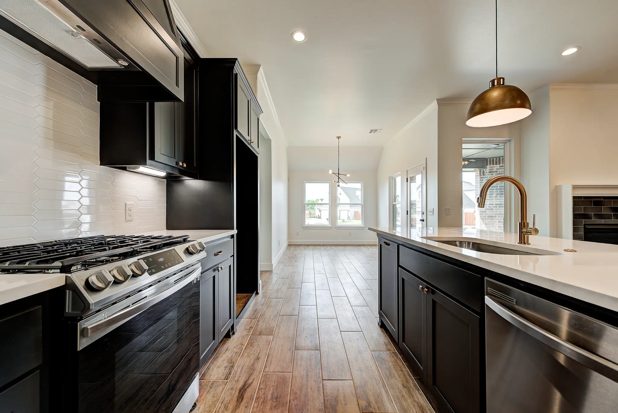 Fenwick - Interior Photo 13