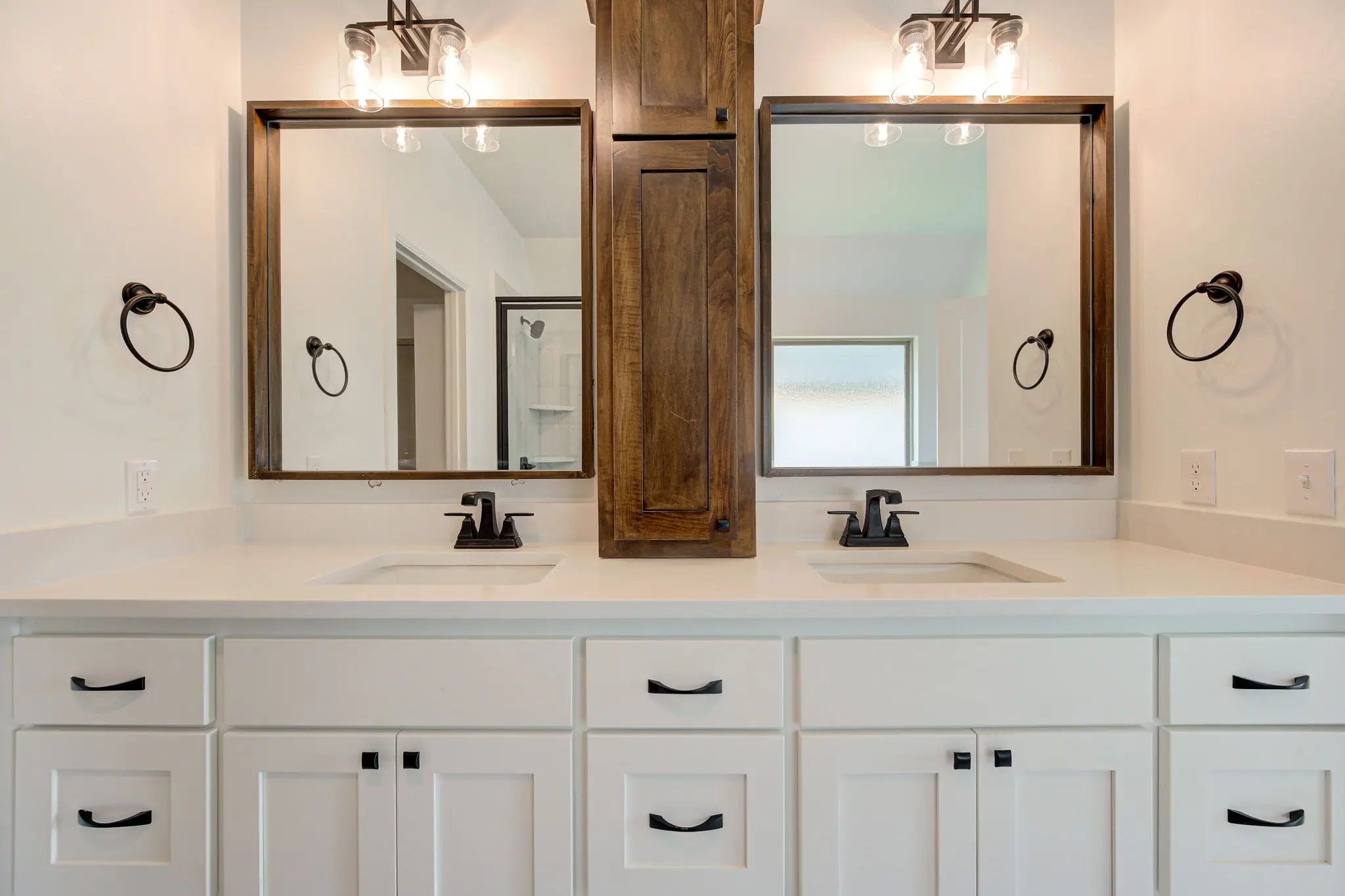 London - Interior Photo 18