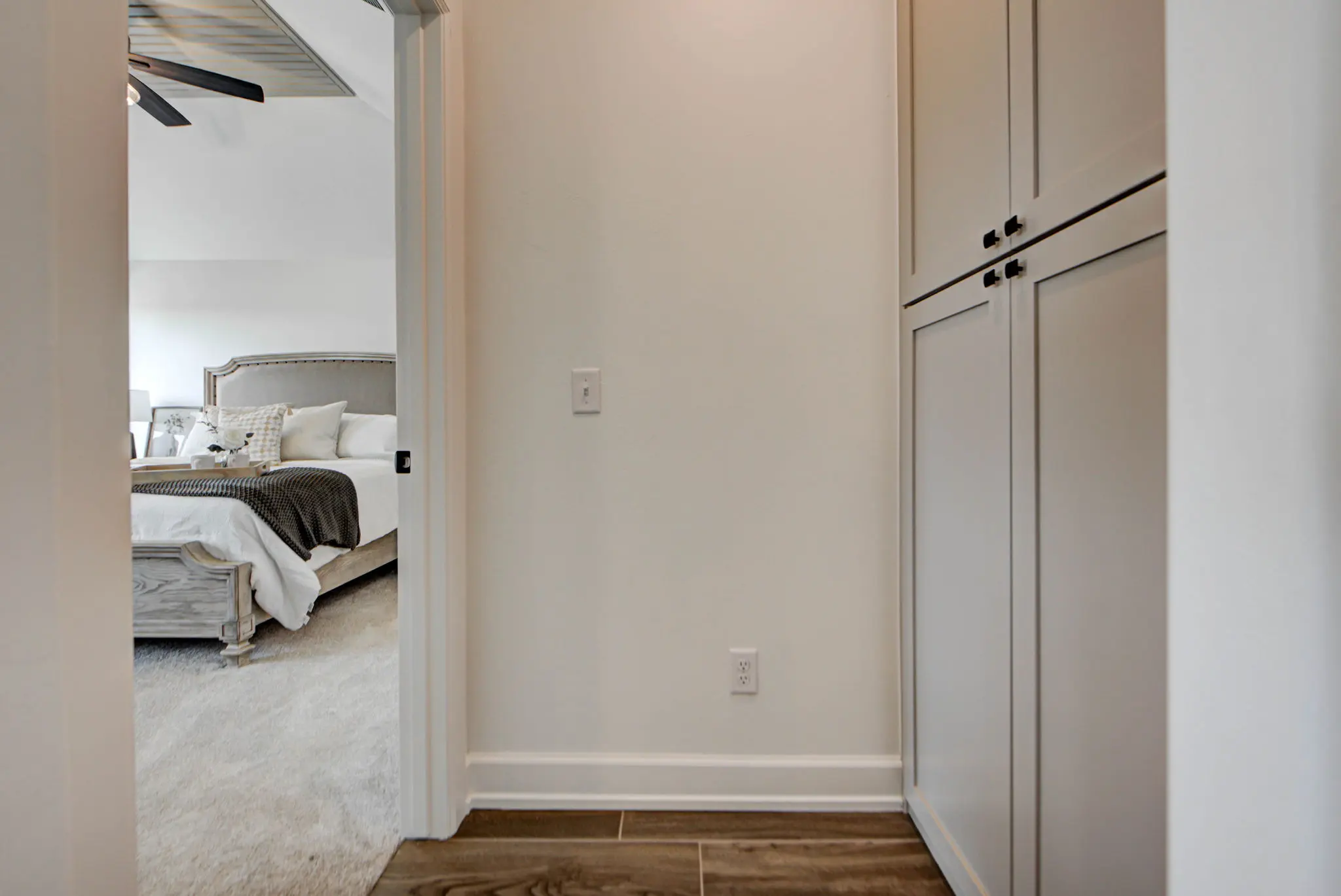 Plum Beach - Interior Photo 21